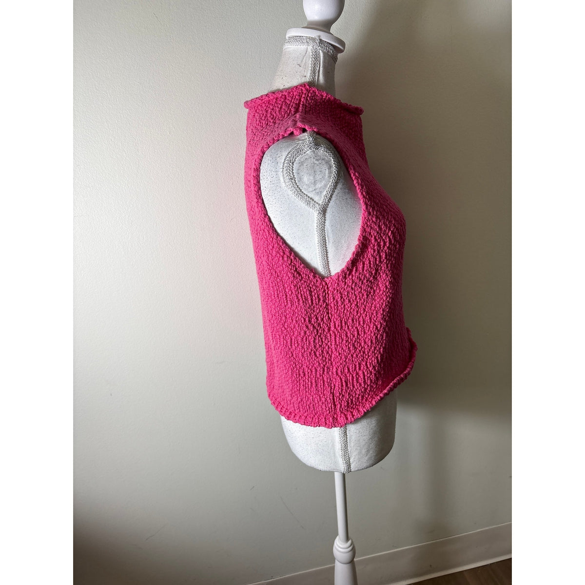 Sabyln Pink Knit Roll Over Neck Sleevless Sweater Sz L