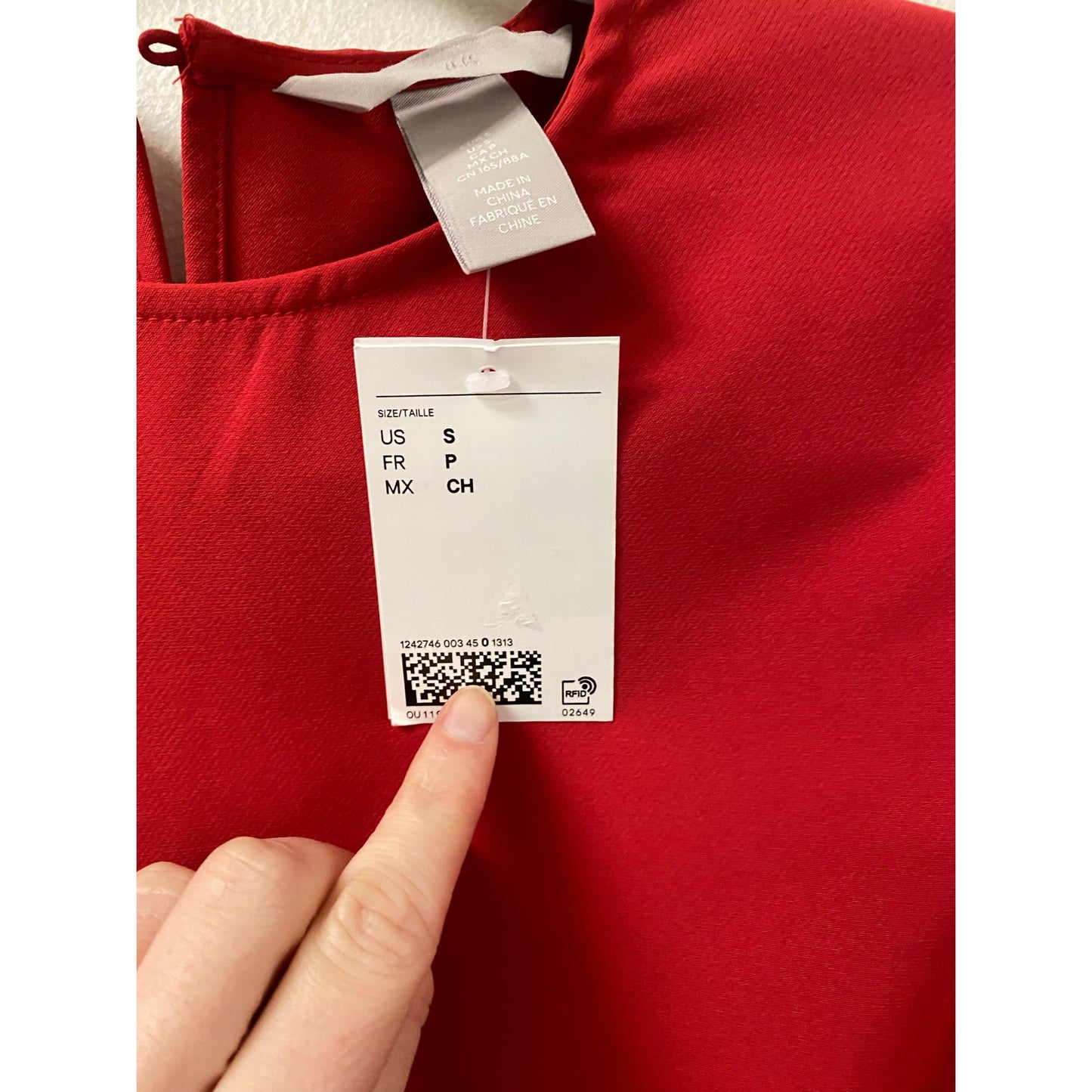 NWT H & M Red Scalloped Short Sleeve Mini Dress Sz S