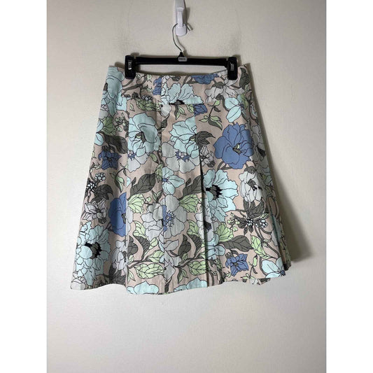 No Brand Blue Floral Flare Skirt, no tag see measurements