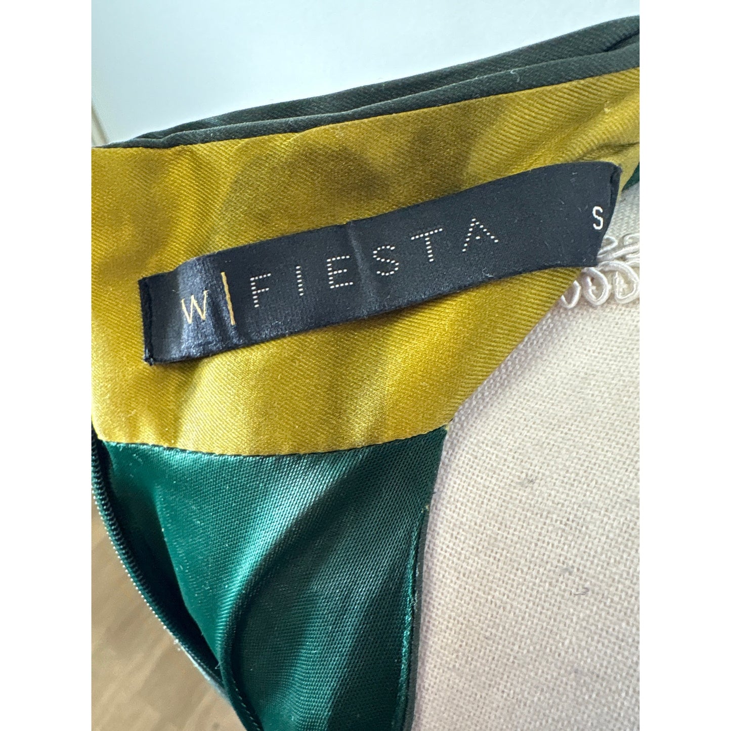 WI Fiesta Gold and Green Bamboo Leaf Halter Gown Sz S