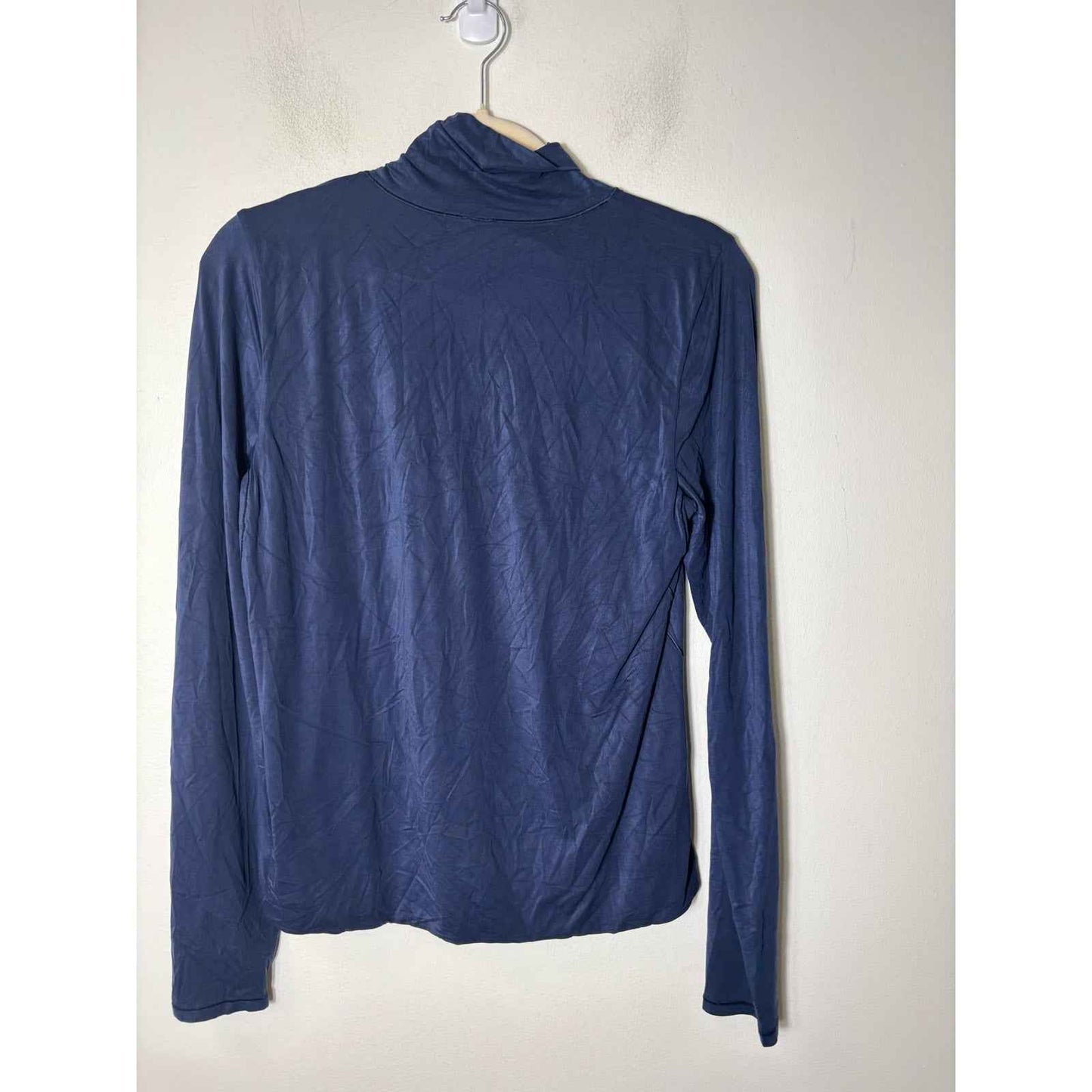 Lululemon Navy Turtleneck Sz XL