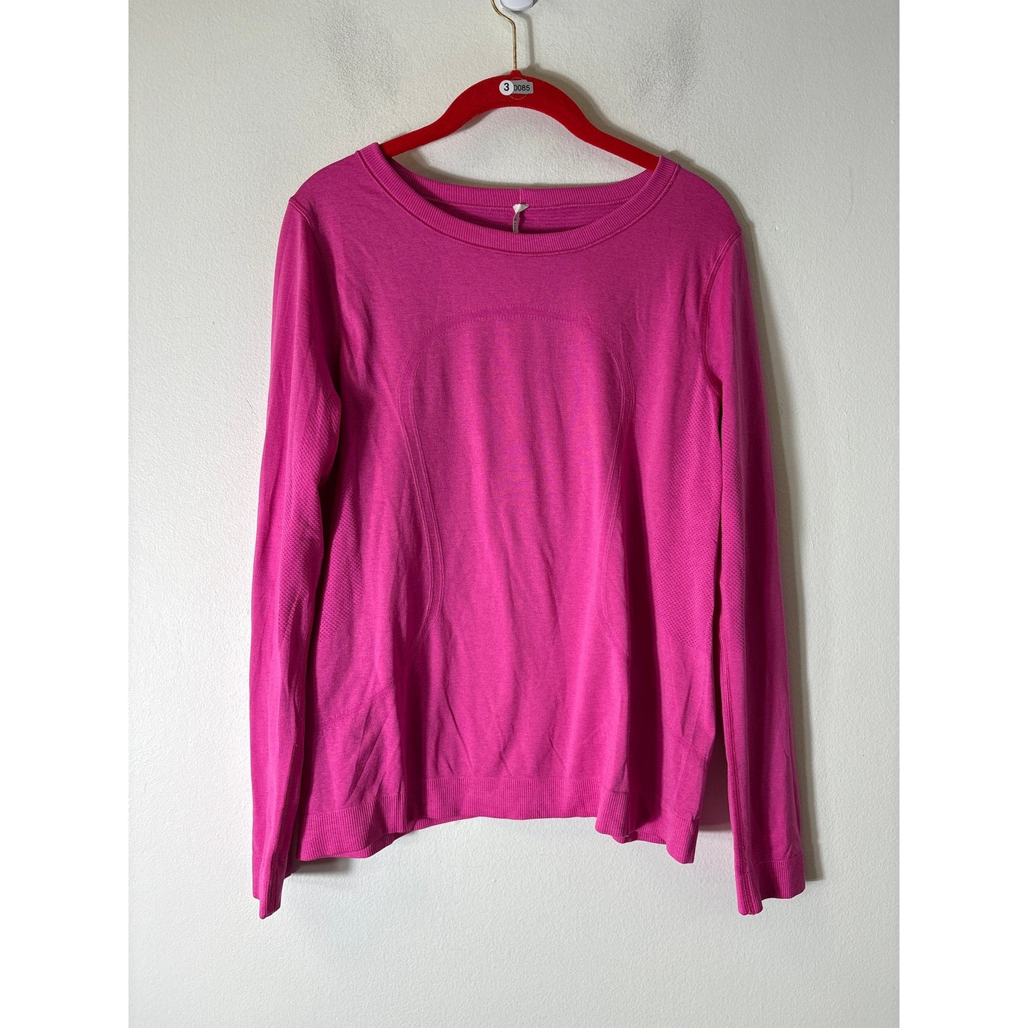 Lululemon Hot Pink Long Sleeve Athletic Top Sz 8