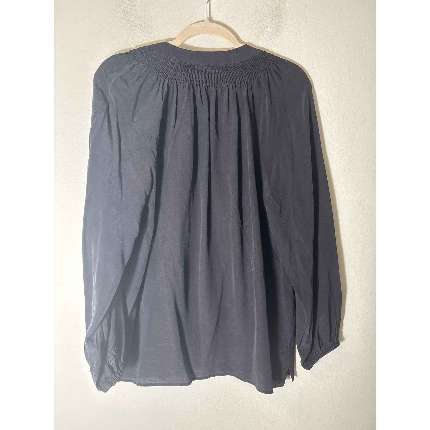 Lilly Pullitzer Black Smocked Neck Long Sleeve Blouse Sz M