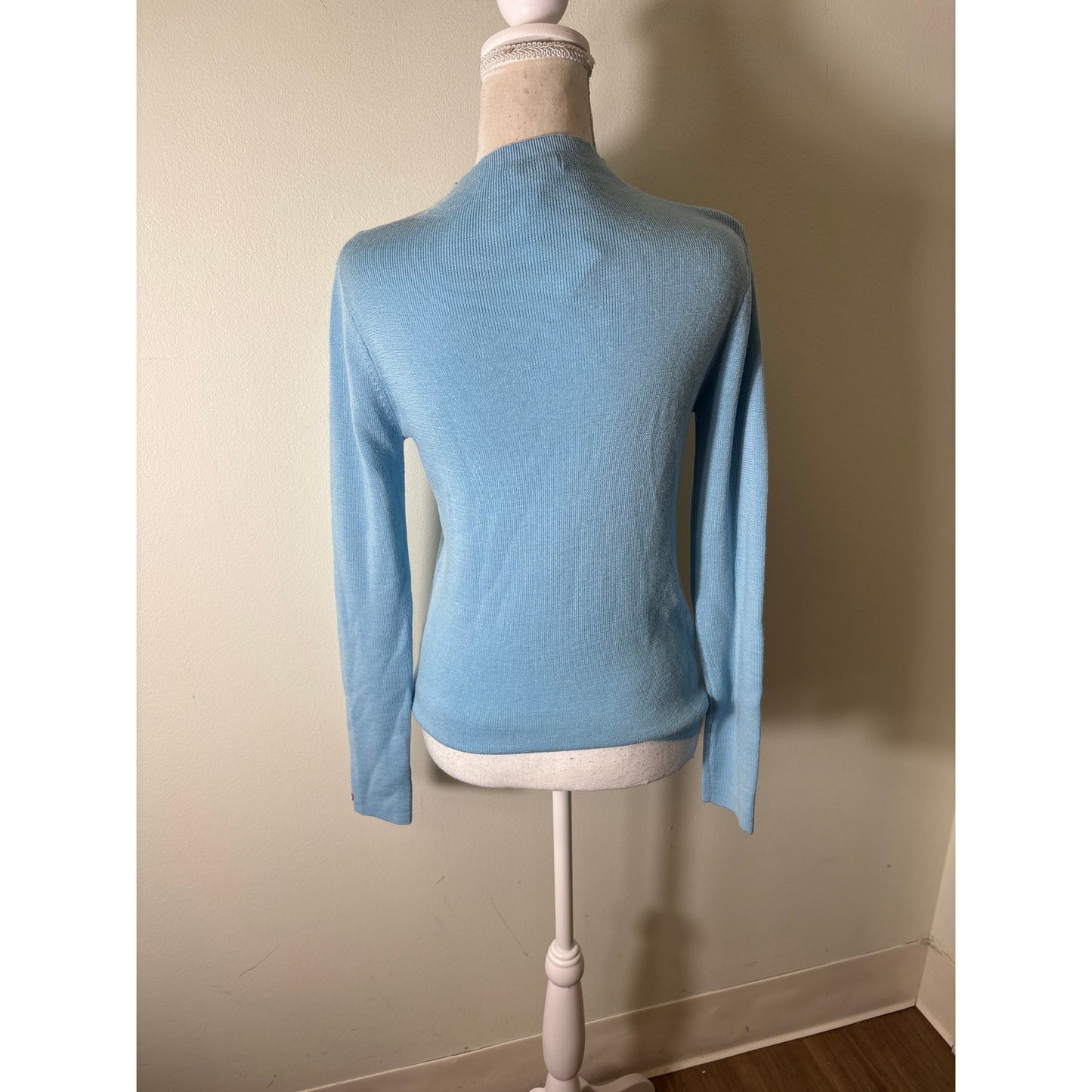 NWT Francis Valentine Light Blue Long Sleeve Sweater Sz M