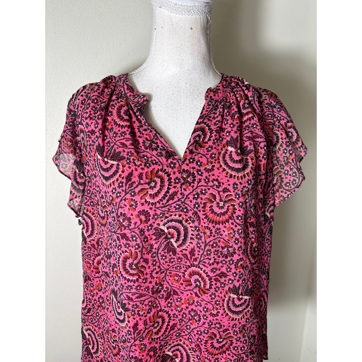 A.L.C Pink Floral Flutter Sleeve Blouse Sz 4