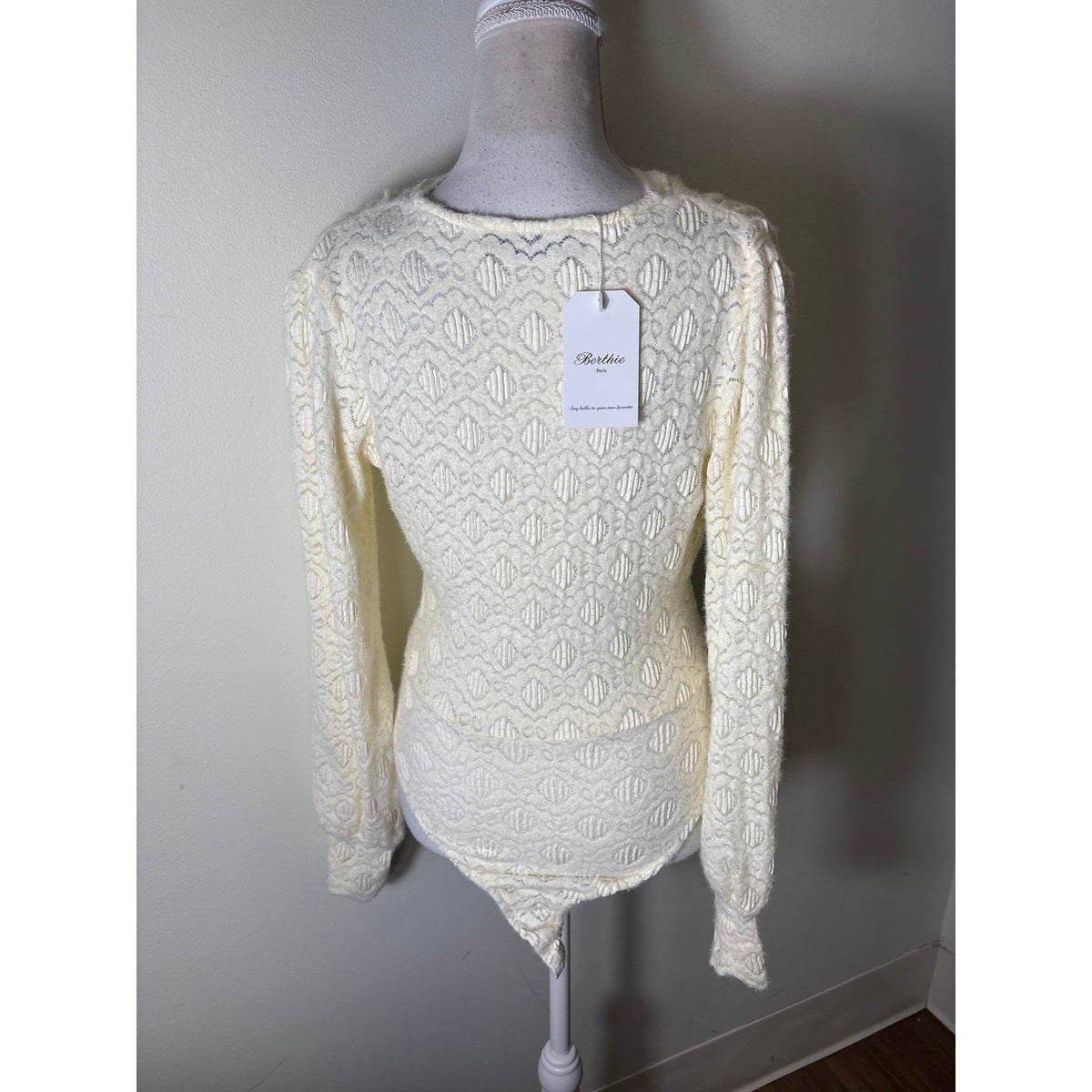 NWT Berthie Cream Kerry Blanc Body Suit Sz 4
