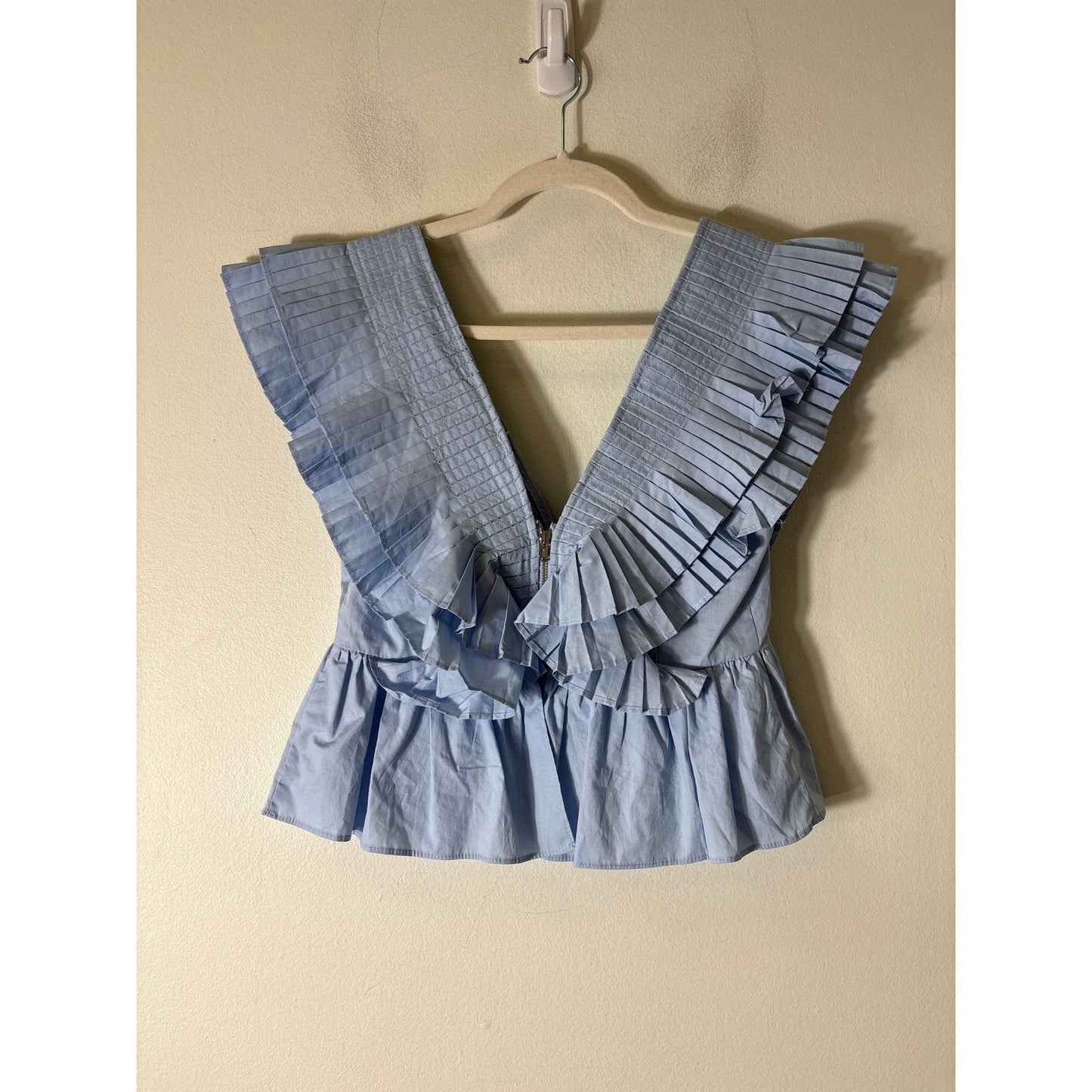 En Saison Light Blue Flutter Sleeve Deep V-Neck Cotton Cop Sz S