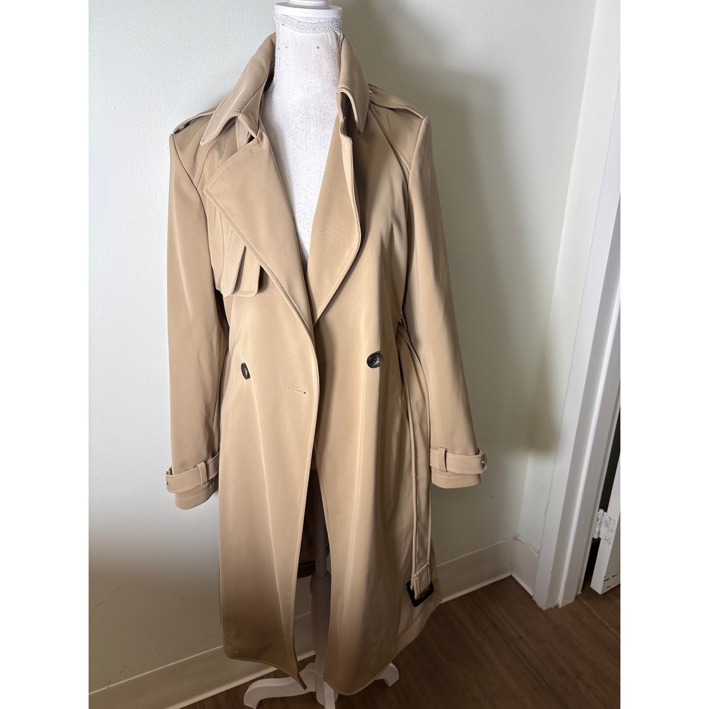 NWOT Donna Karan Khaki Trench Coat Sz M