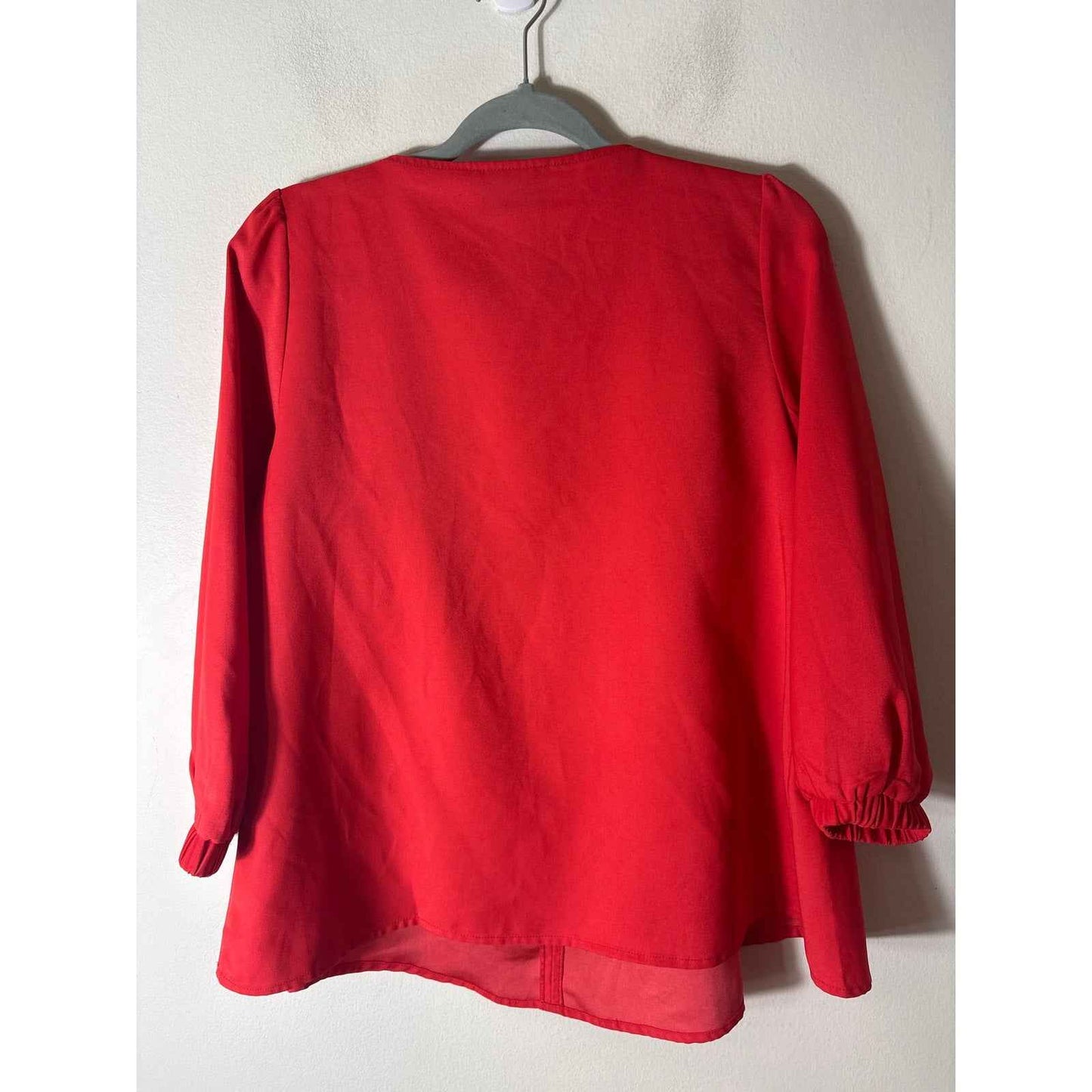 Tuckernuck V Neck Red Blouse Sz m
