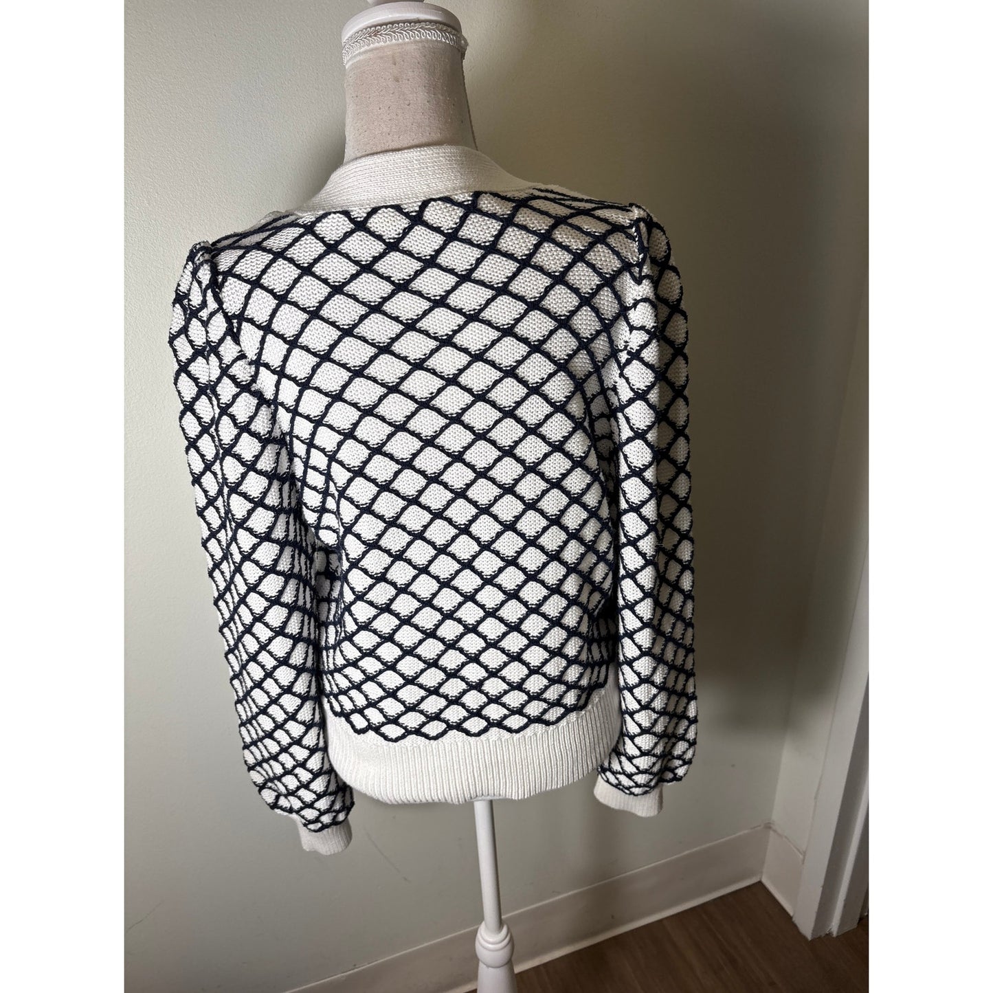 Marie Oliver Navy and WHite Diamond Stich V Neck Cardigan Sweater Sz XS
