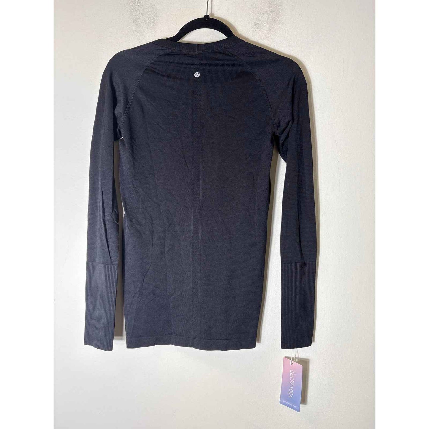 NWT CRZ Yoga Long Sleeve Athletic Shirt Sz M
