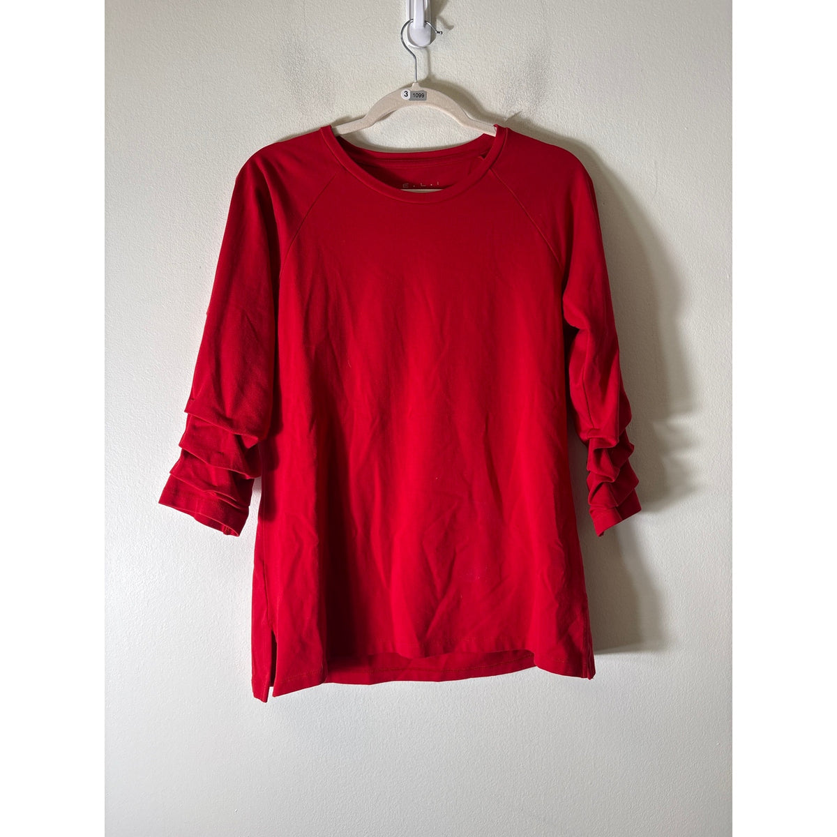 ELI red Long SLeeve Tee Sz M