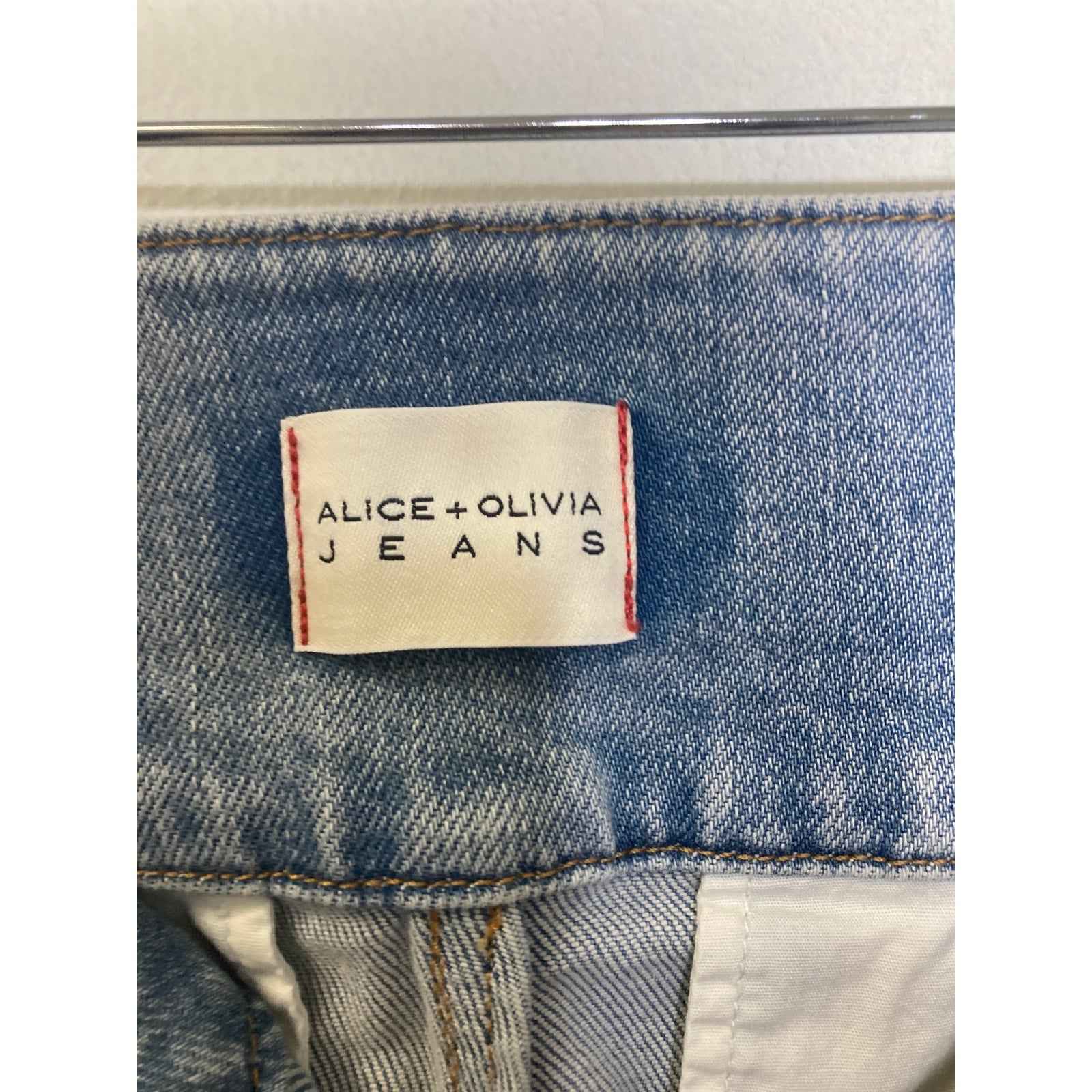 Alice + Olivia Light Wash High Waist Flare Leg Blue Jeans Sz 27
