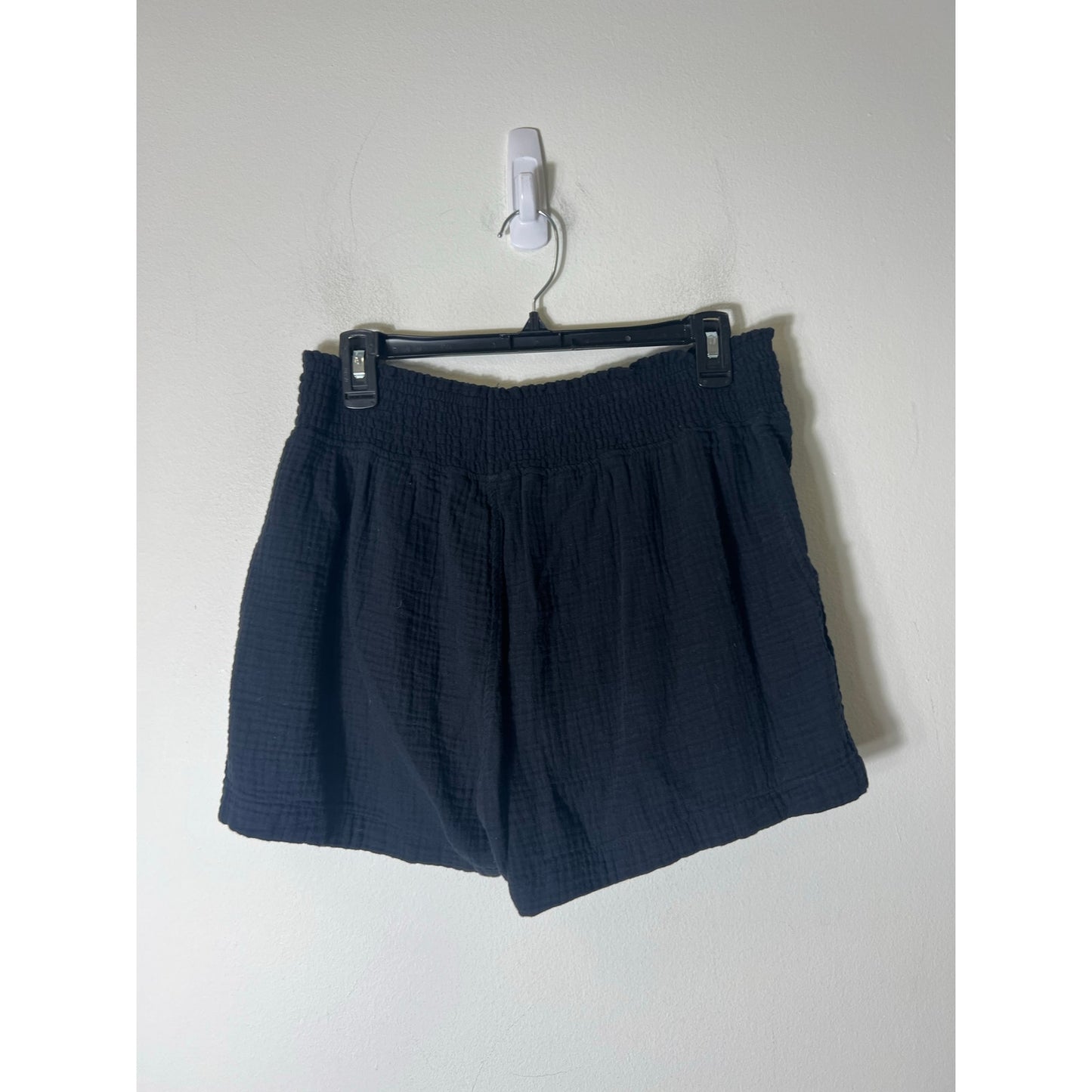 Three Dot Black Cap Sleeve V-Neck Textured Tee and Shorts Set Sz L