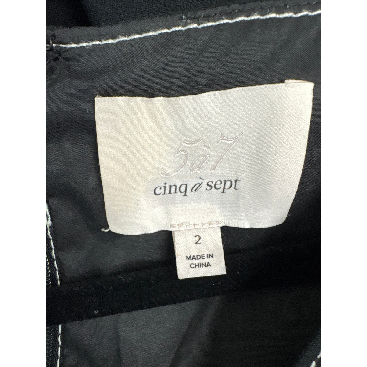 Cinq a Sept Black Short Sleeve V-Neck Knee Length Dress Sz 2