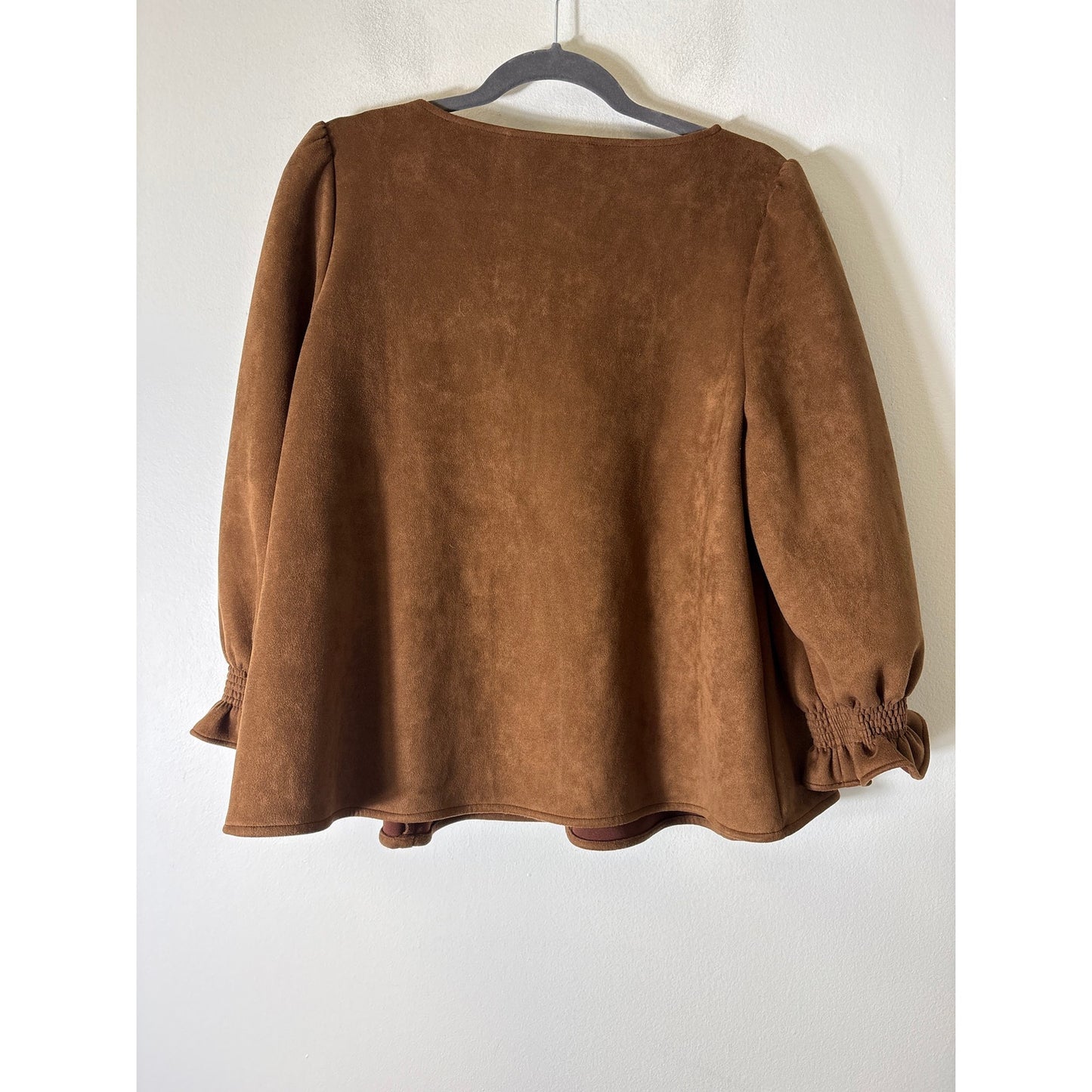 Tuckernuck Brown Faux Suede Long Sleeve V-Neck Top Sz M