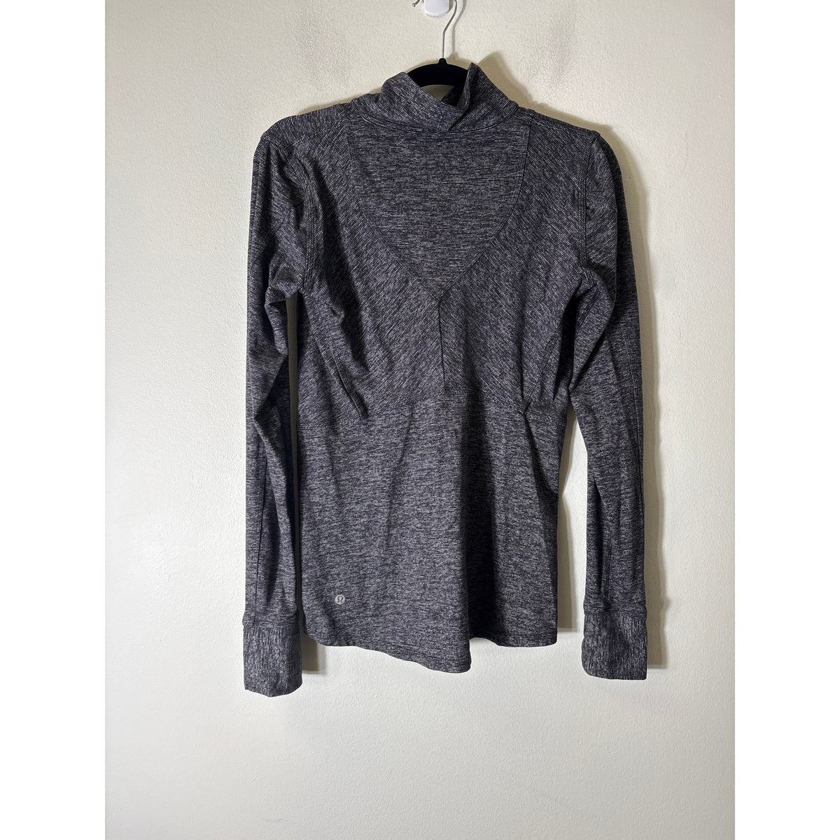 Lululemon Black Heathered Long Sleeve Pullover Sz 6