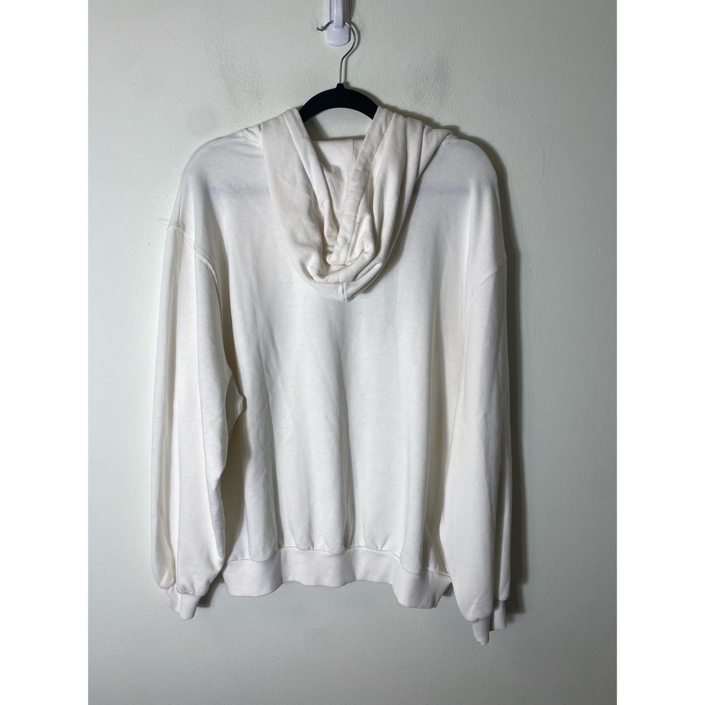 NWT Angels Welcome Market White Hoodie Sz M