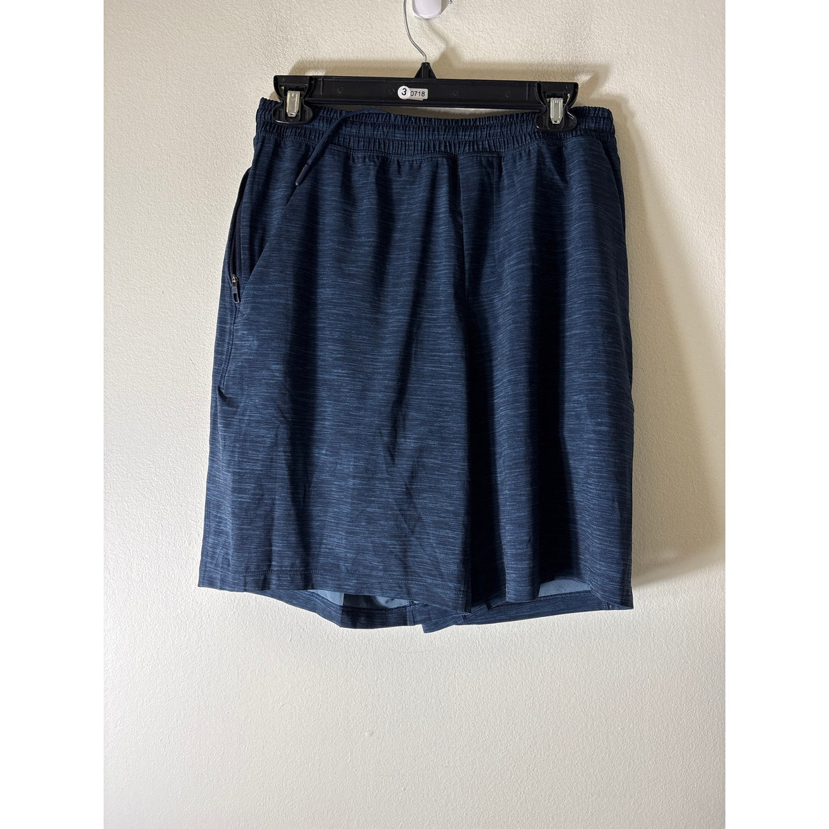 Men's Lululemon Dark Blue Athletic Shorts Sz M