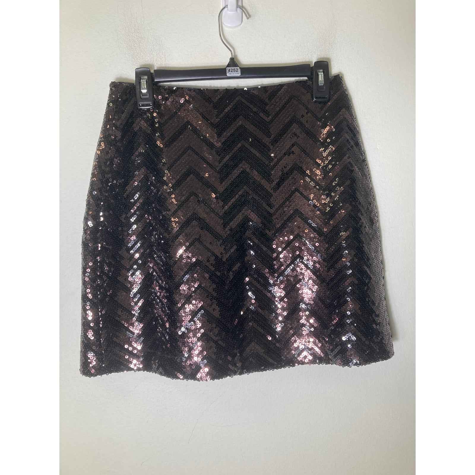 Trina Turk Dark Brown Heringbone Senquin Mini Skirt Sz 8 (30" W)
