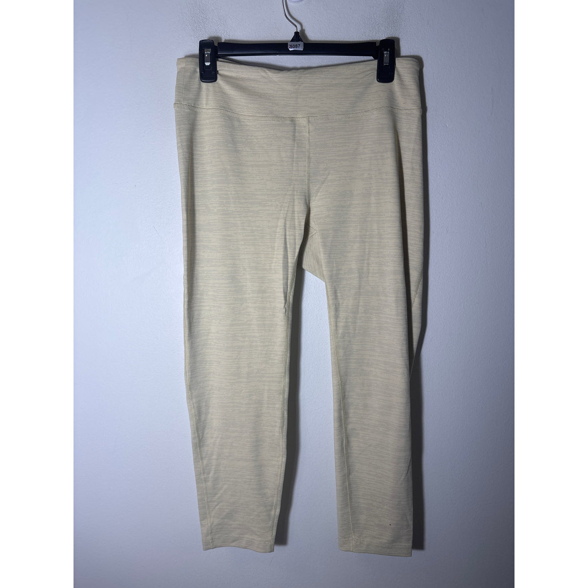 Outdoor Voices Pale Yellow Capri Ankle Leggings Sz XL