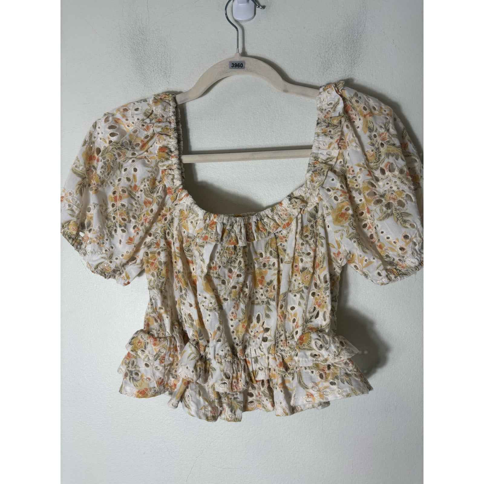 En Saison Off White Floral Eyelet Puff Sleeve Halter Top Sz M