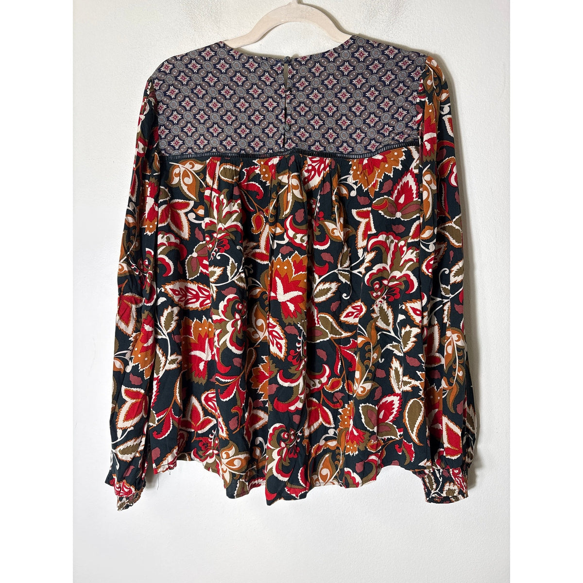 Avara Mulitcolor Mixed Print Long Sleeve Shirt Sz L