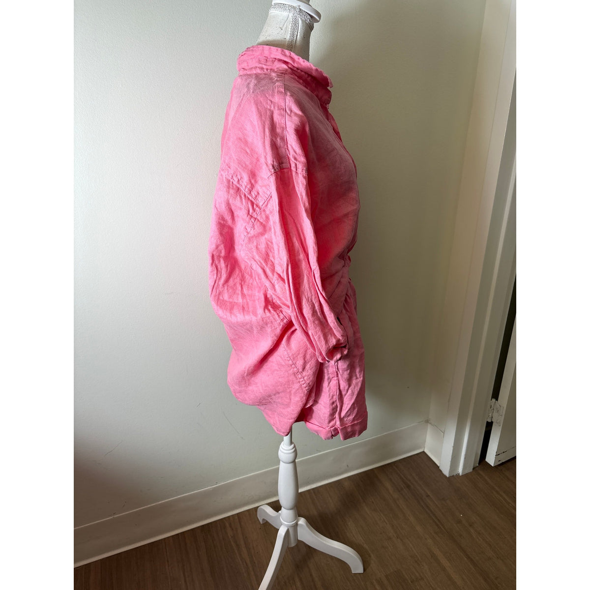Rove Bright Pink Linen Shirt and Short Set  Sz M