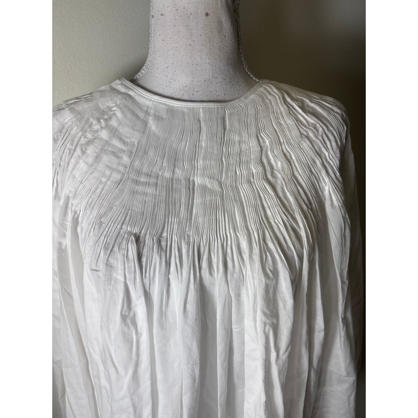 Polo by Ralph Lauren White Smocked Neck Long Sleeve Swing Top Sz L
