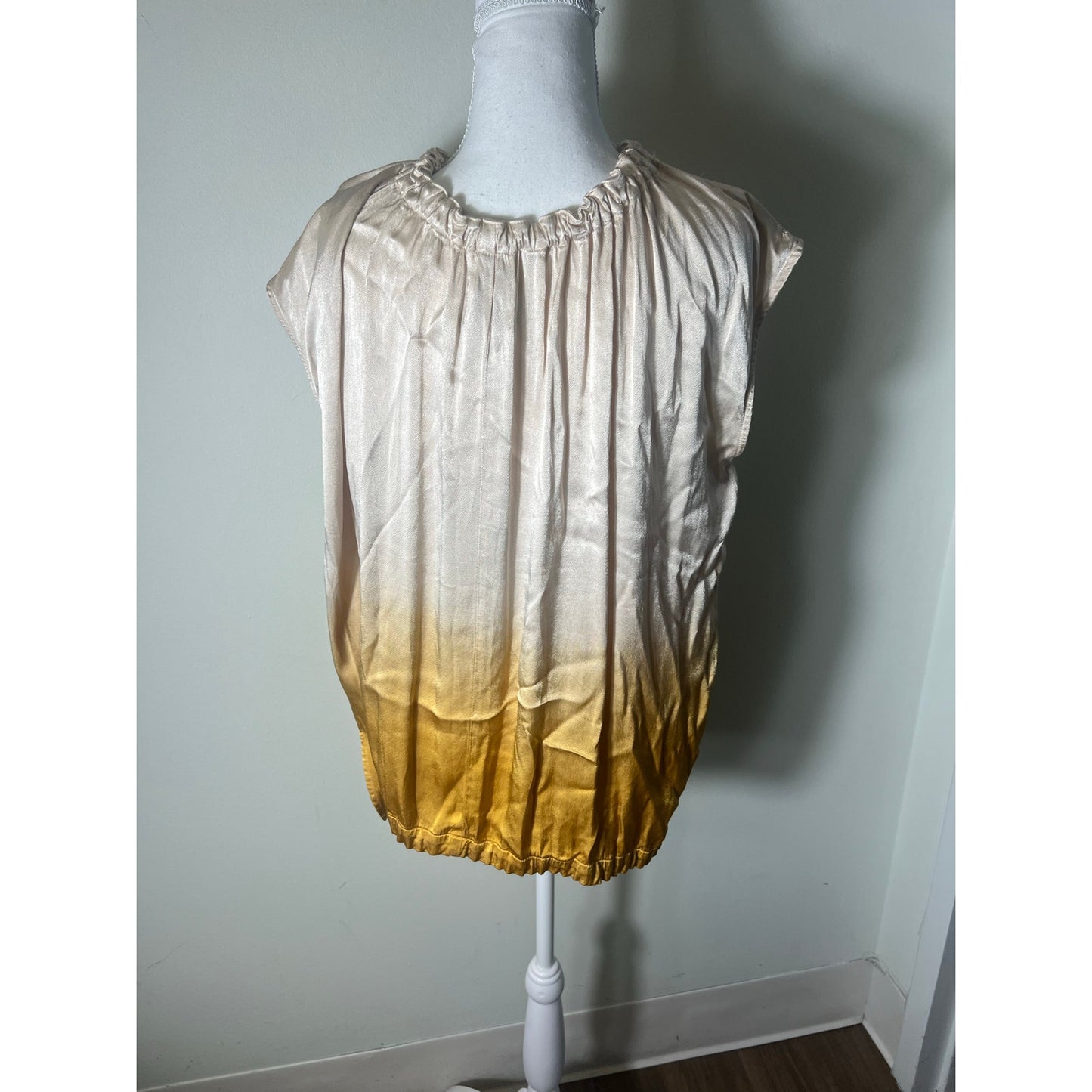 NWT Tino Jo Gold Ombre Sleeveless Top Sz XS