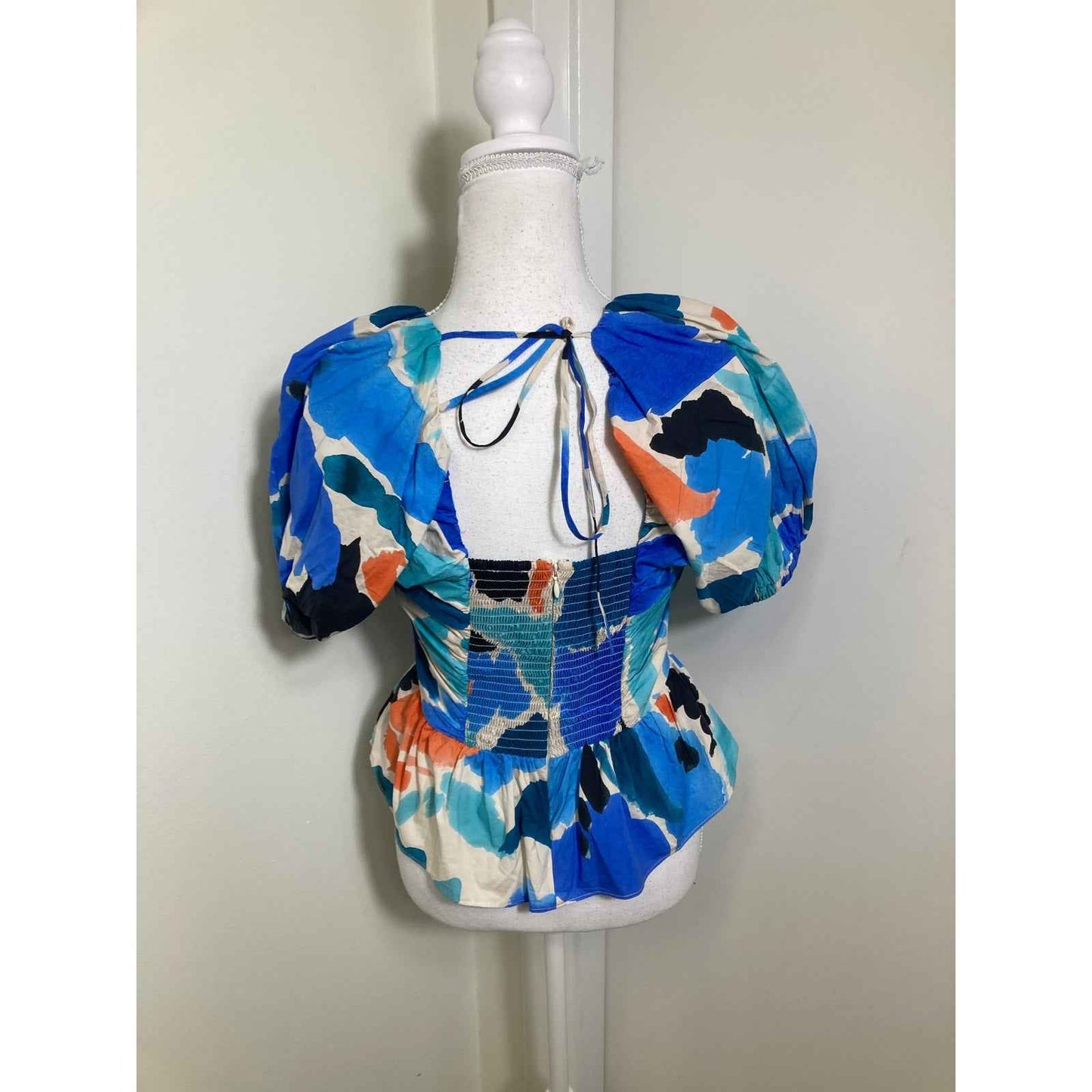 Gilner Farrar Puff Sleeves Blue and Orange Watercolor Peplum Shirt Sz S