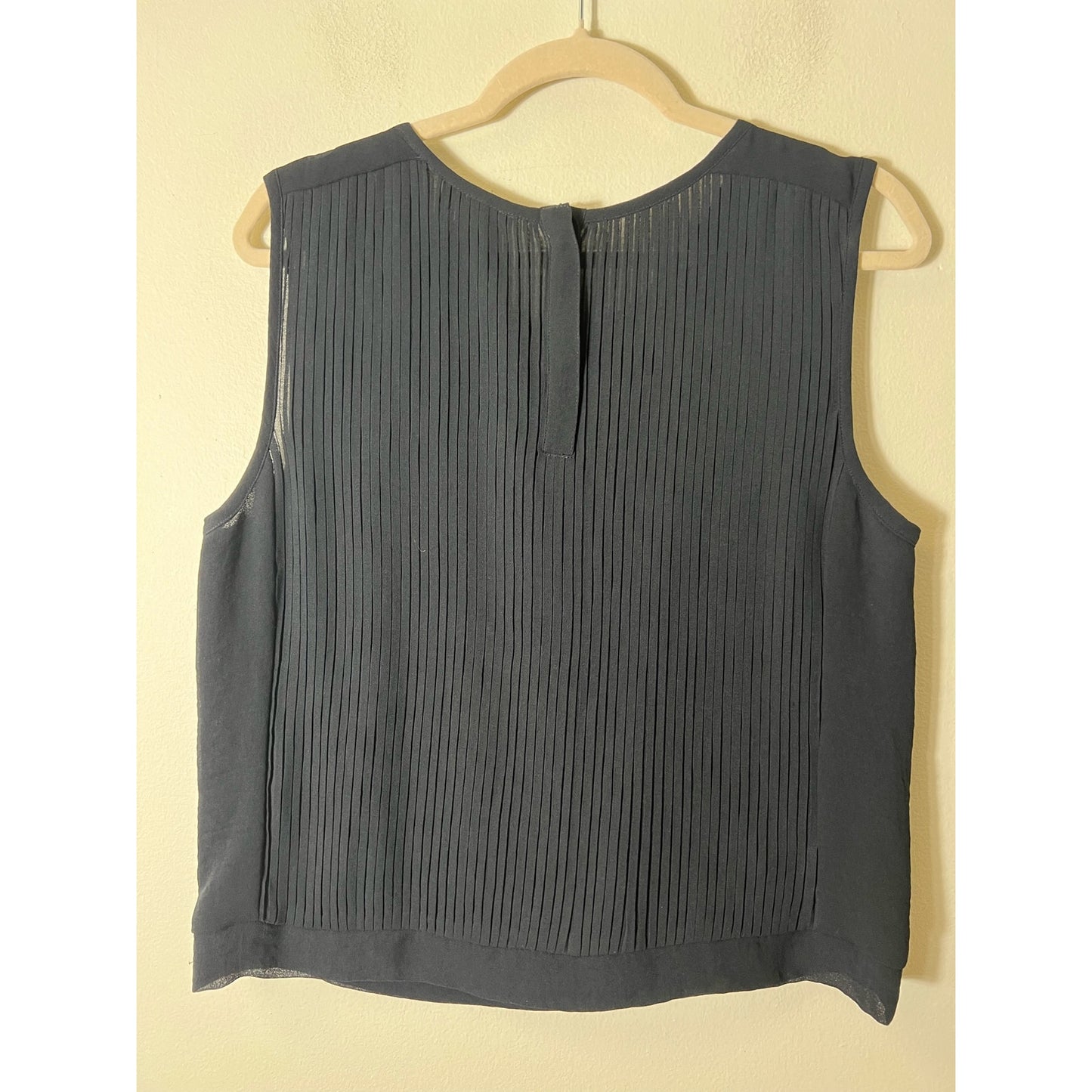 Calvin Klein Black Sleeveless Ribbed Tank Sz M