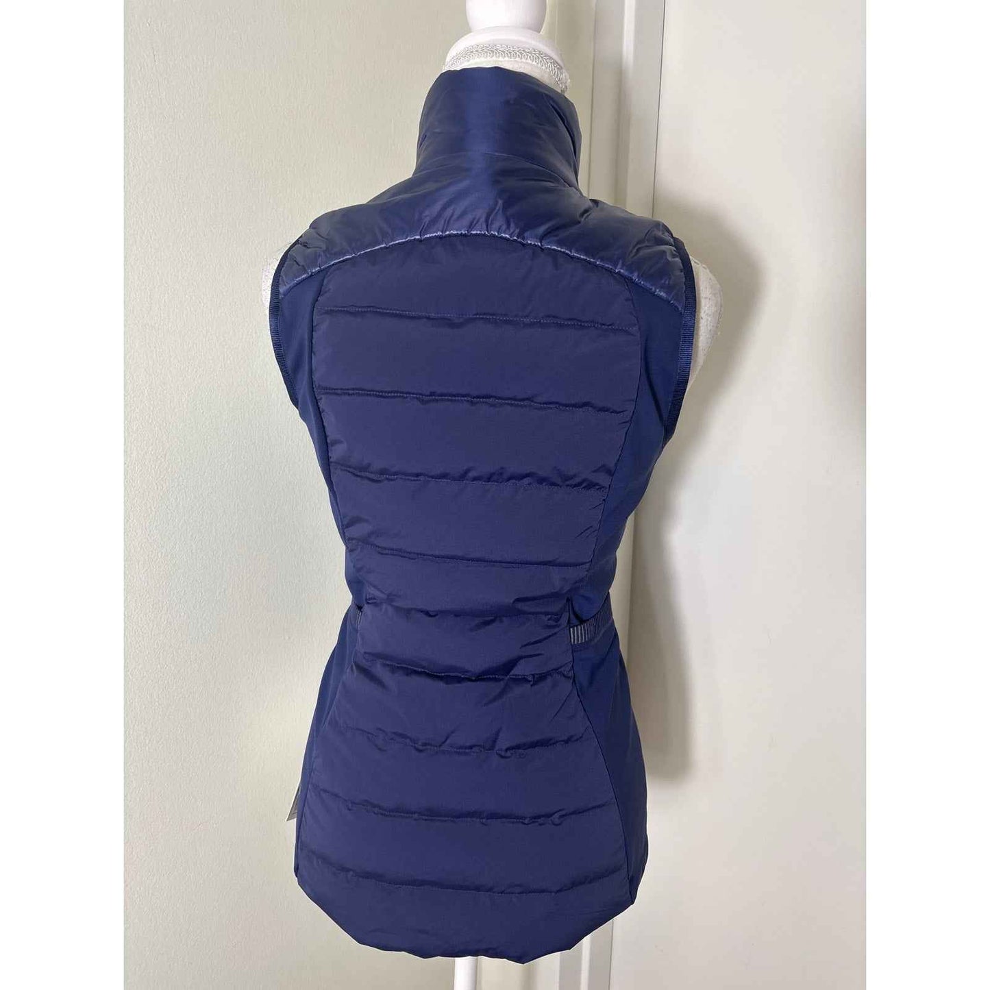 NWT Lululemon Deep Blue "Down for it All" Vest Sz 4