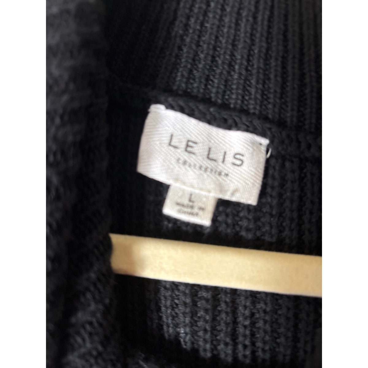 Le Lis Black Knit Turtleneck Sz L
