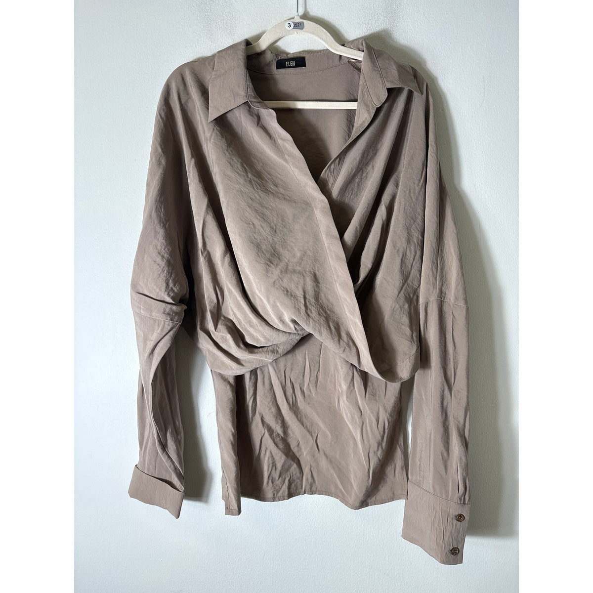 ELEH Taupe/Tan Long Sleeve Hi Low Hem Long Sleeve Wrap Shirt sz 42