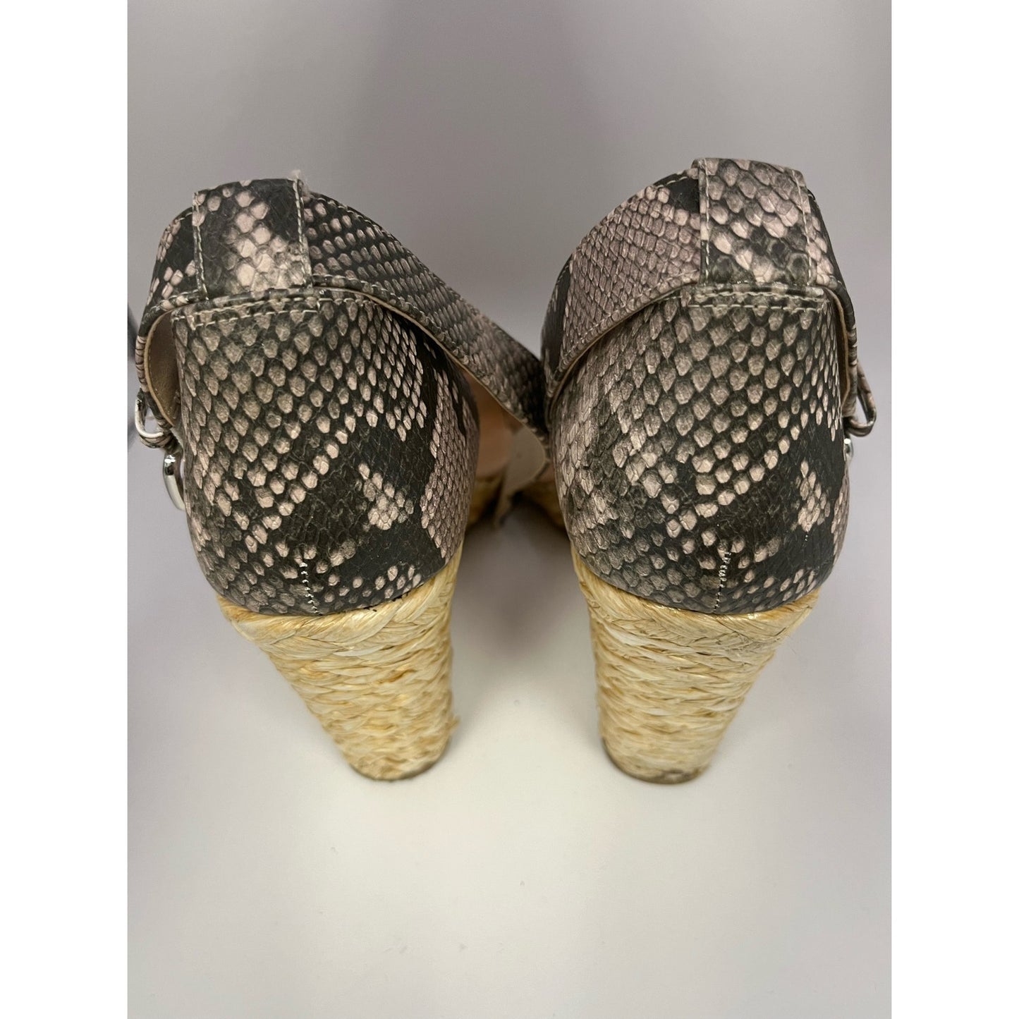 Dolce Vita Gray Snakeskin Nude Wedge Sandals Sz 9.5
