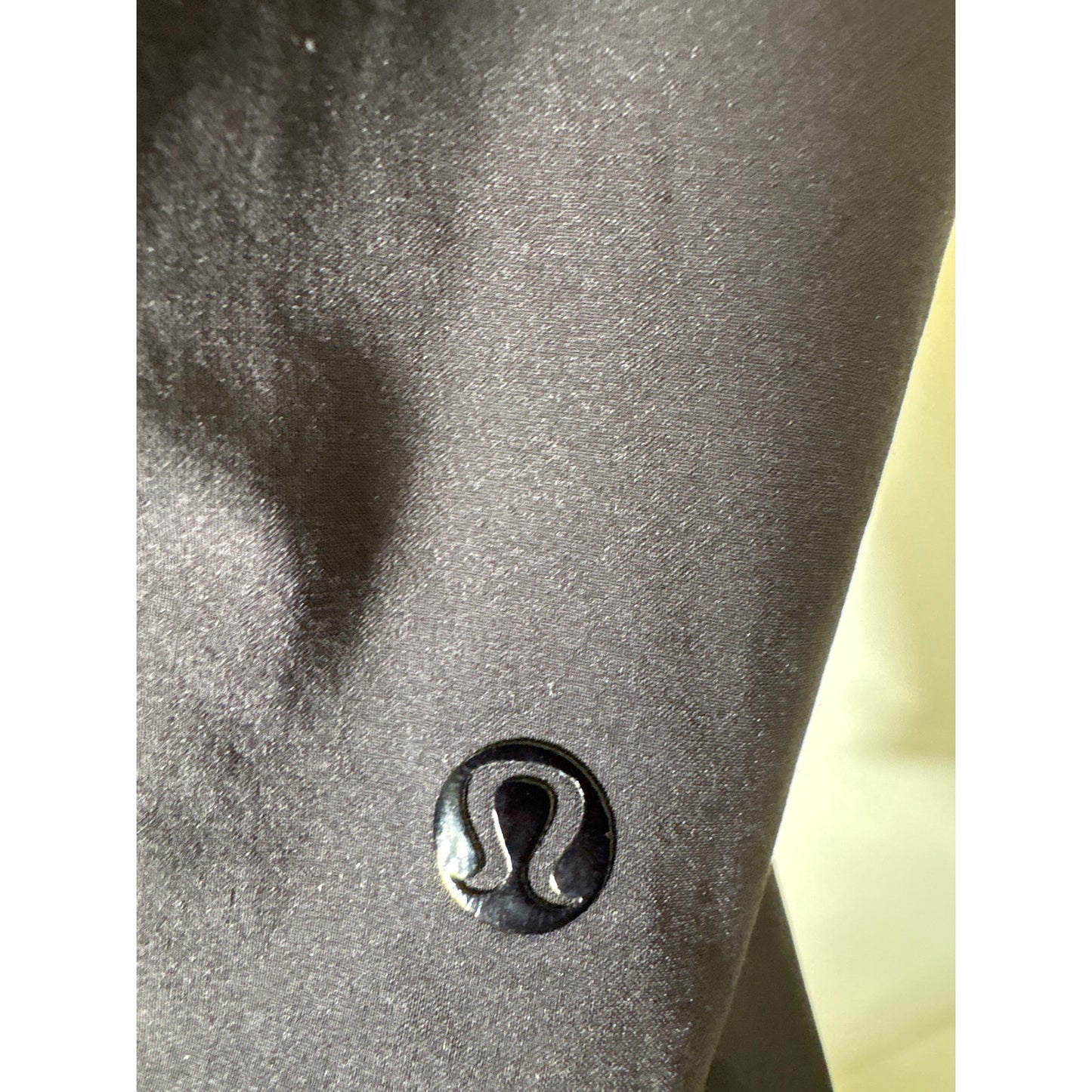 Lululemon Black Pull On Athletic Joggers Sz 8