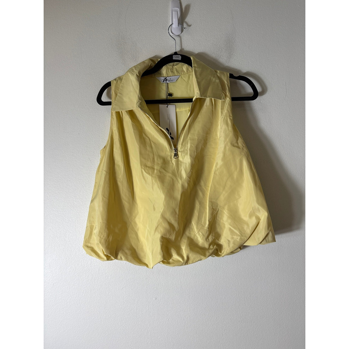NWT Naked Zebra Banana Zip Bubble Top Sz S