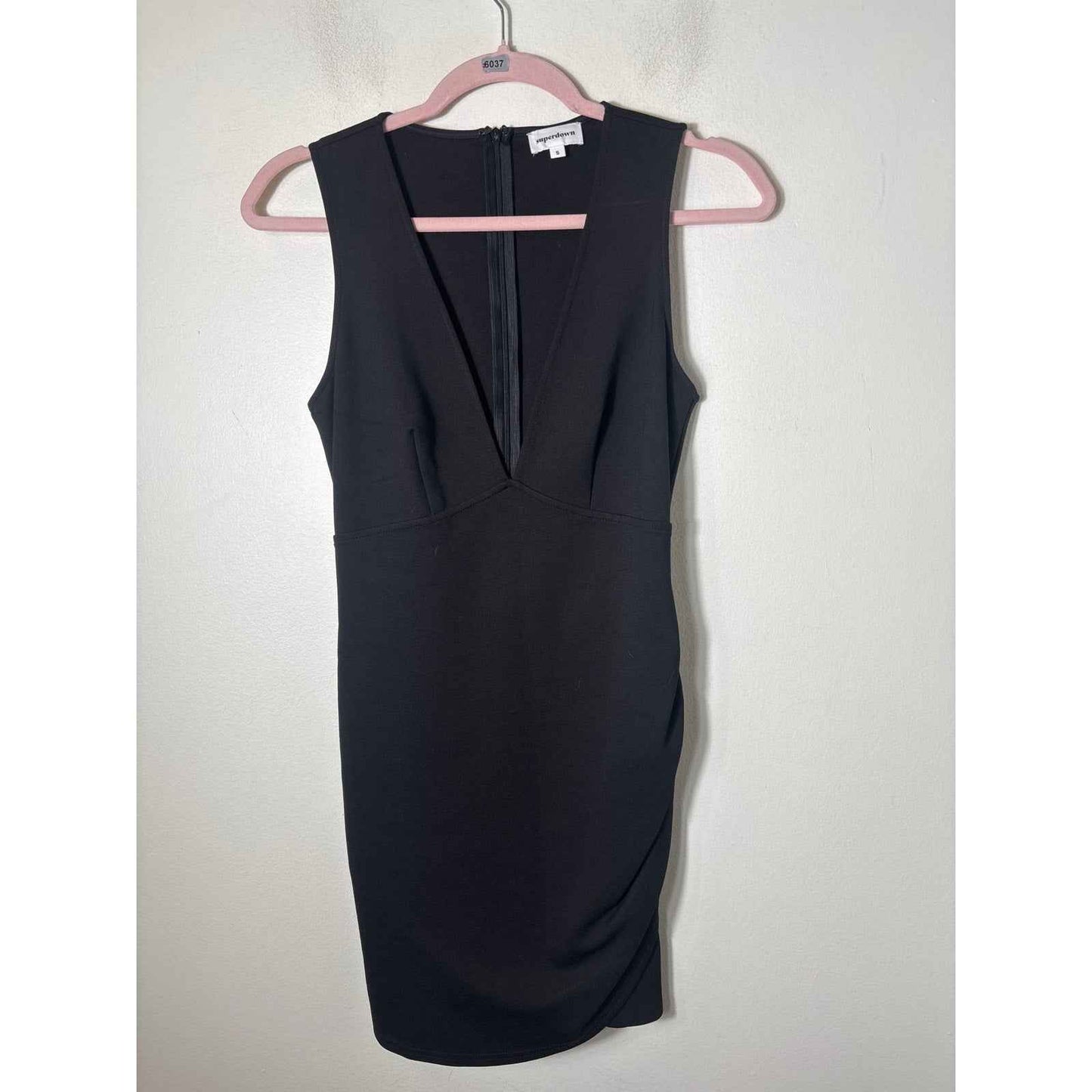 Superdown Black Sleeveless Deep V-Neck Ruched Mini Dress Sz S