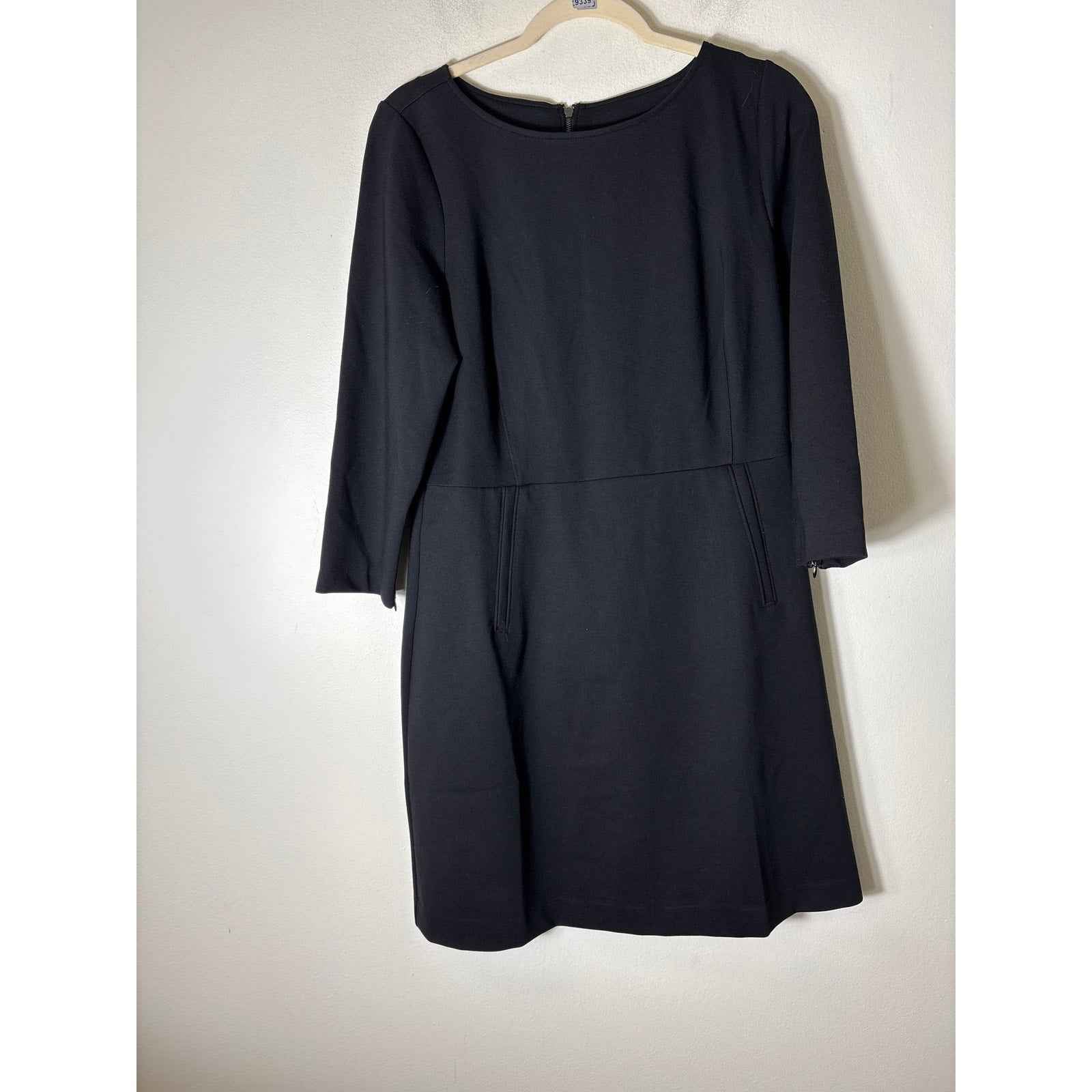 NWT Spandex Black Long Sleeve "The Perfect Shift Dress" Sz L