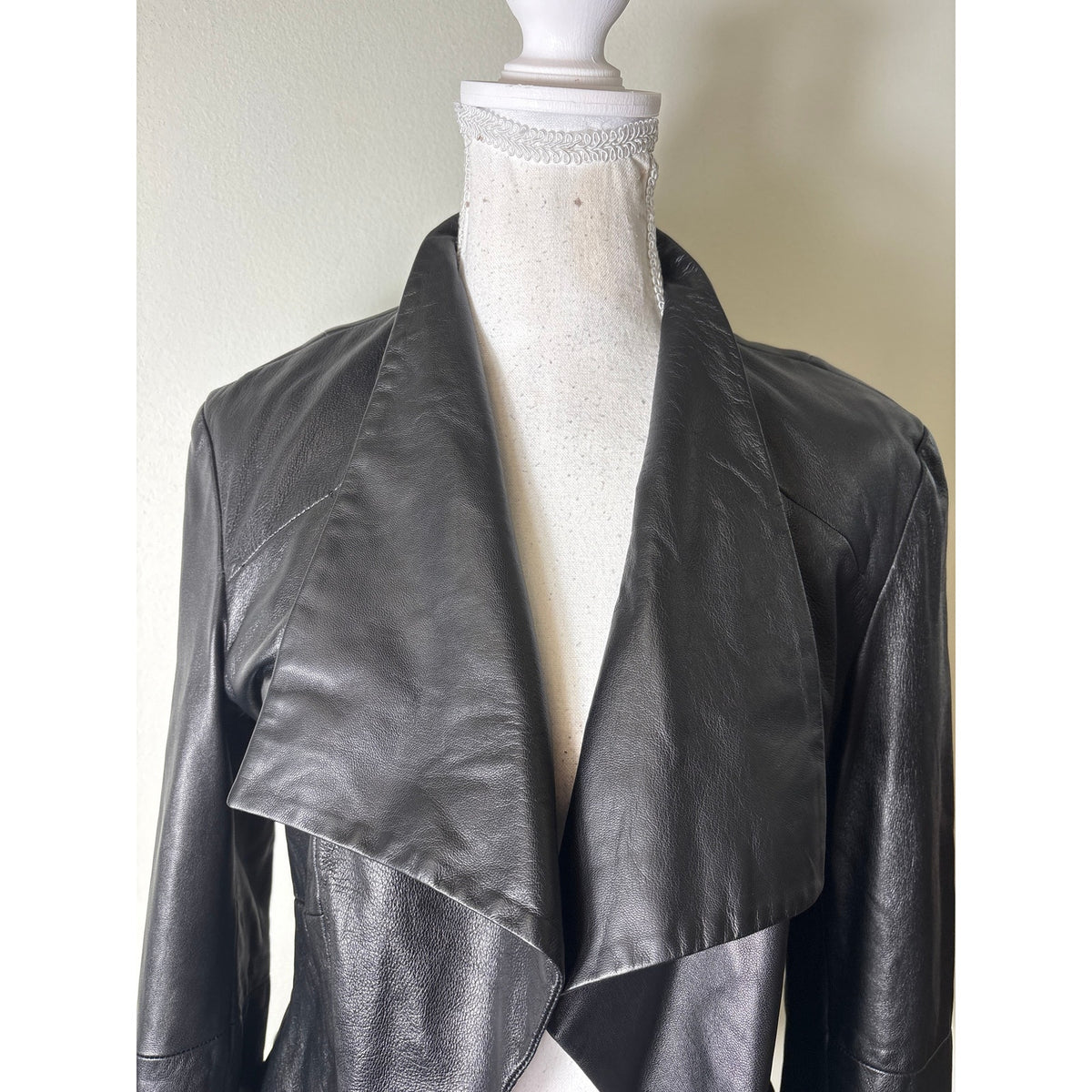 Hunter Bell Black Leather Open Front Jacket Sz M