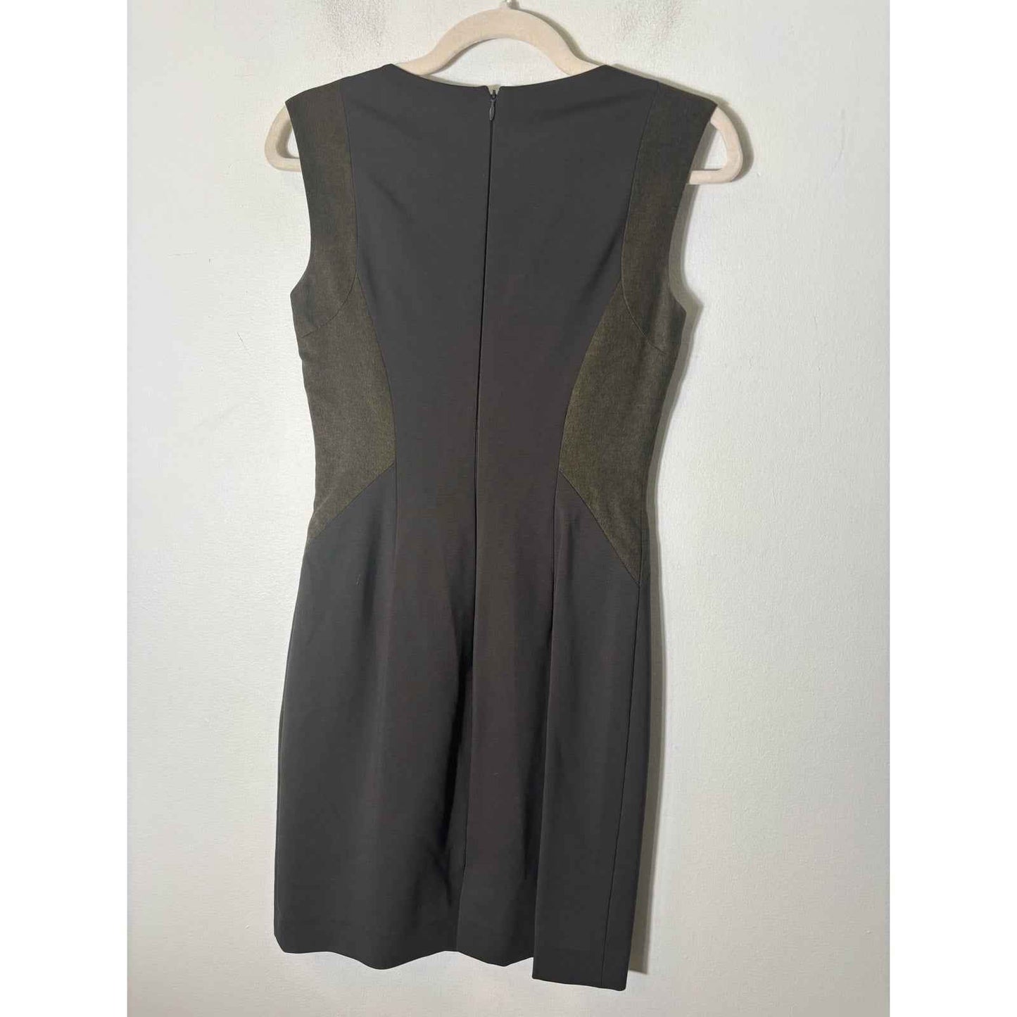 Antonio Melani Brownish Gray Sleeveless Mixed Media Knee Length Sheath Dress 0