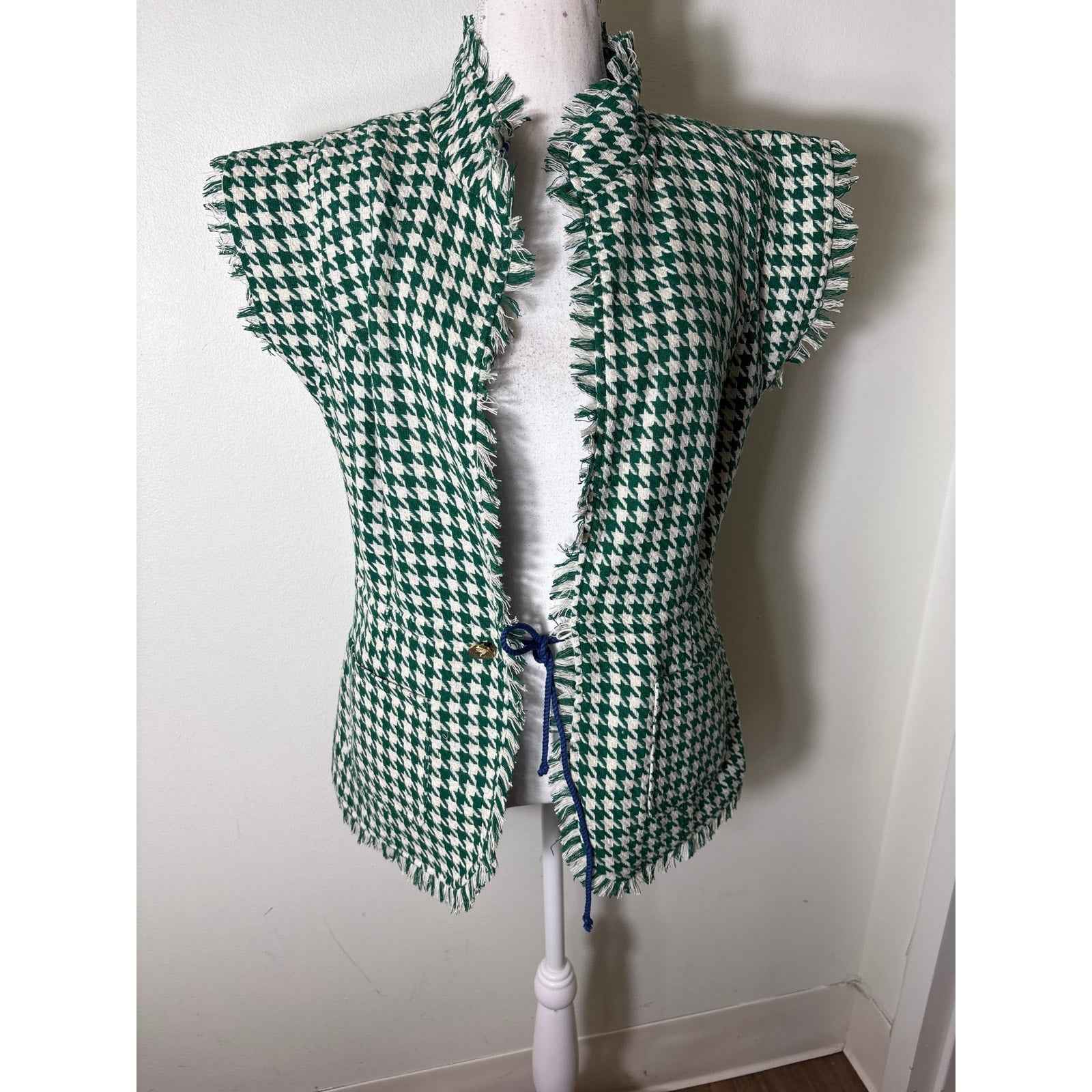 NWT Buru Green and White Houndstooth Vest Sz S