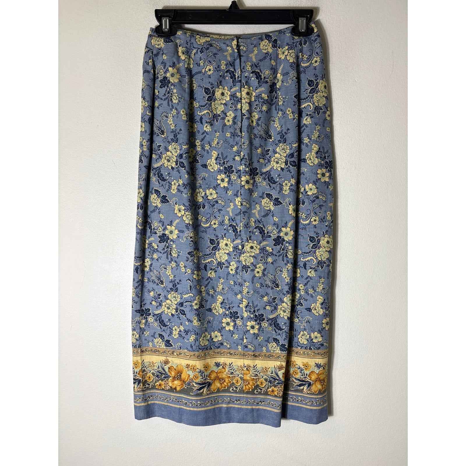 Talbots Light Blue Long Floral Print Straight Fitted SKirt Sz 6
