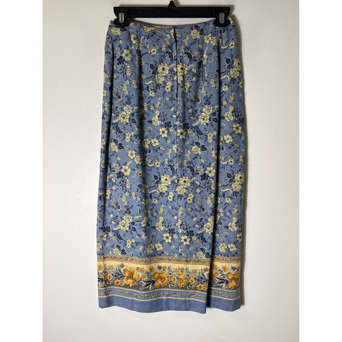 Talbots Light Blue Long Floral Print Straight Fitted SKirt Sz 6