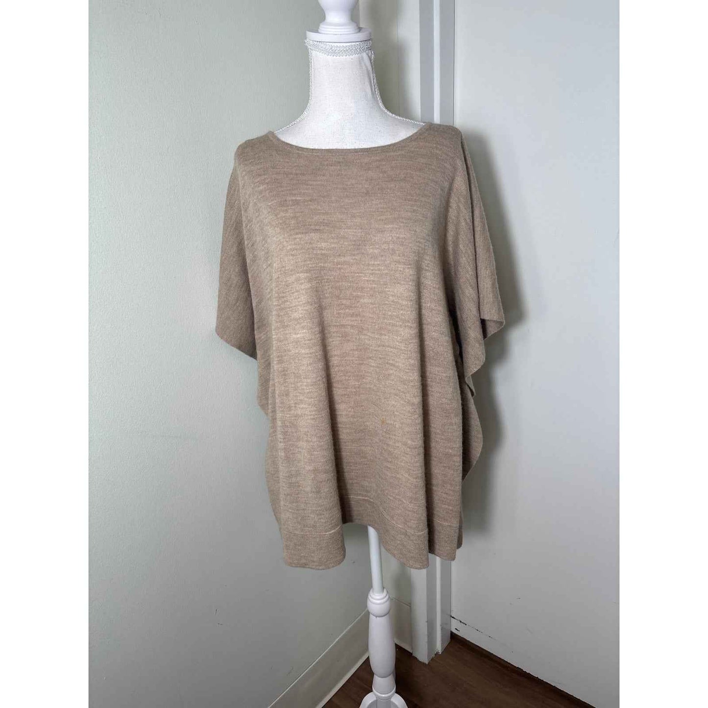 Alicia Adams Alpaca Beige Poncho Style Crew Neck Knit Sweater Sz OS
