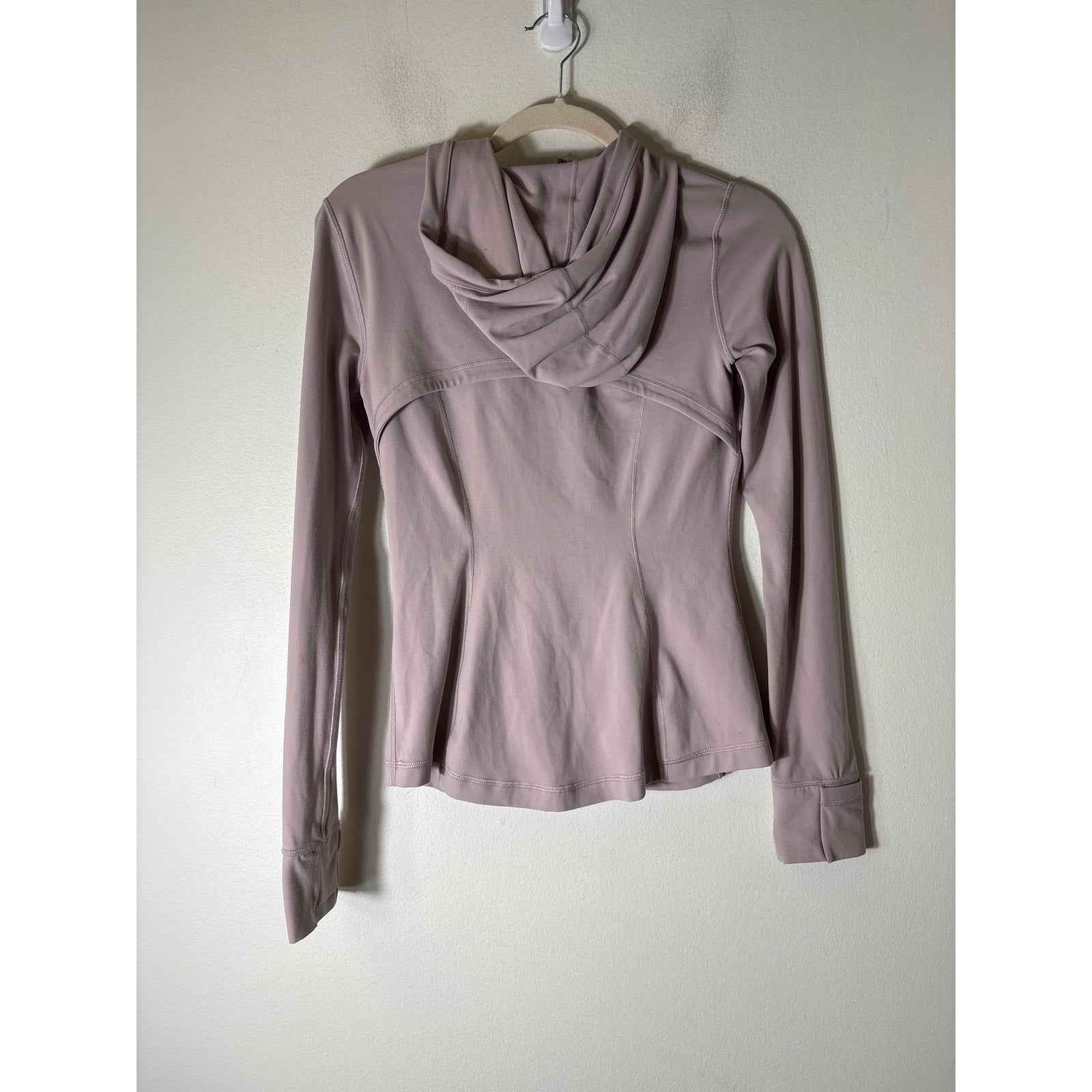 Lululemon Muted Lavender Long Sleeve Define Jacket Sz 6