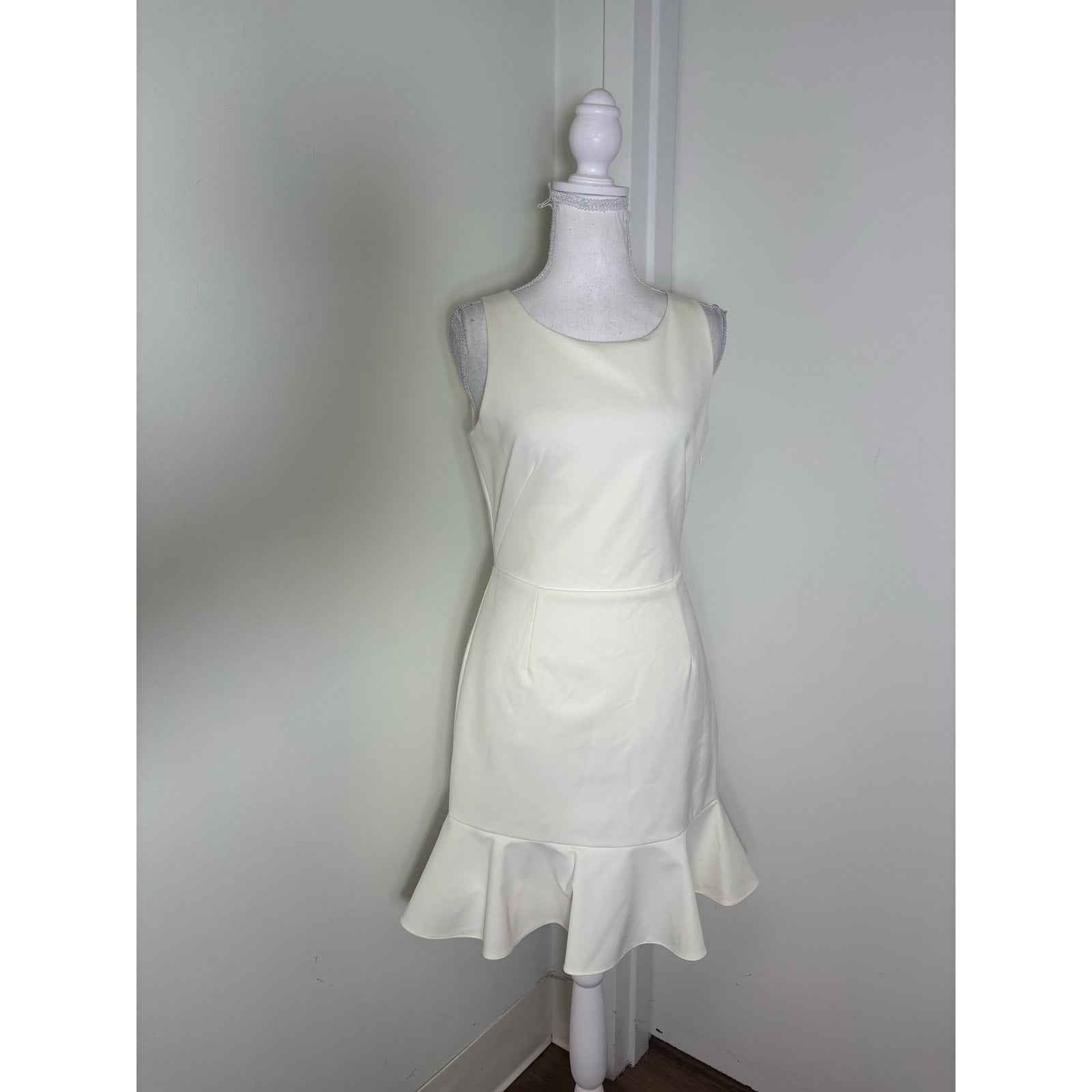 Rebecca Minkoff Off White Flutter Hem Dress Sz 2