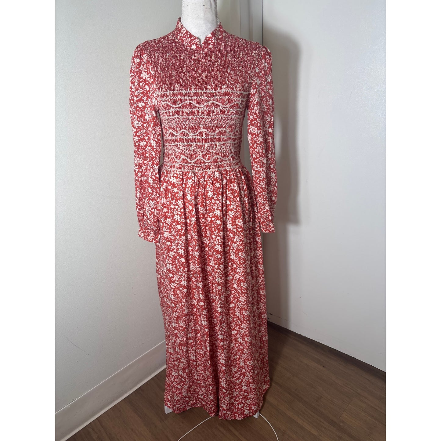 NWT Loretta Caponi Smocked Bust Long Sleeve Maxi Dress Sz S