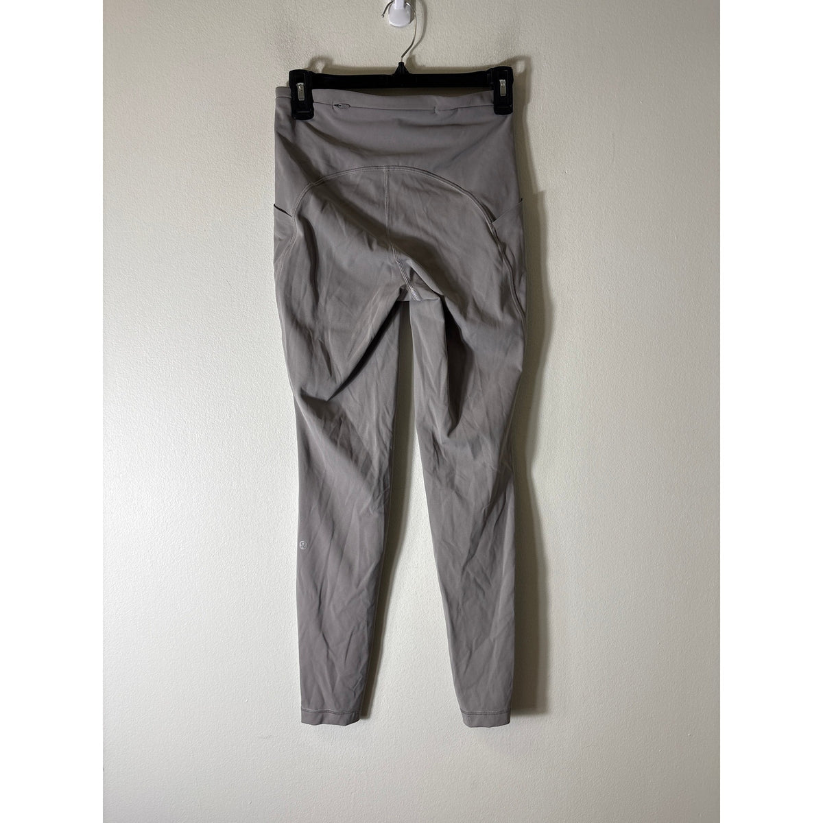 Lululemon Medium Gray Athletic Leggings Sz 6
